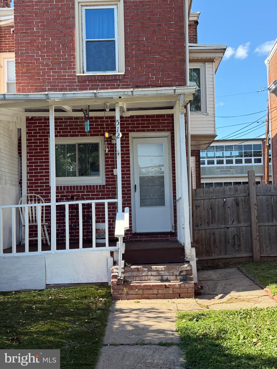 512 CHAIN STREET