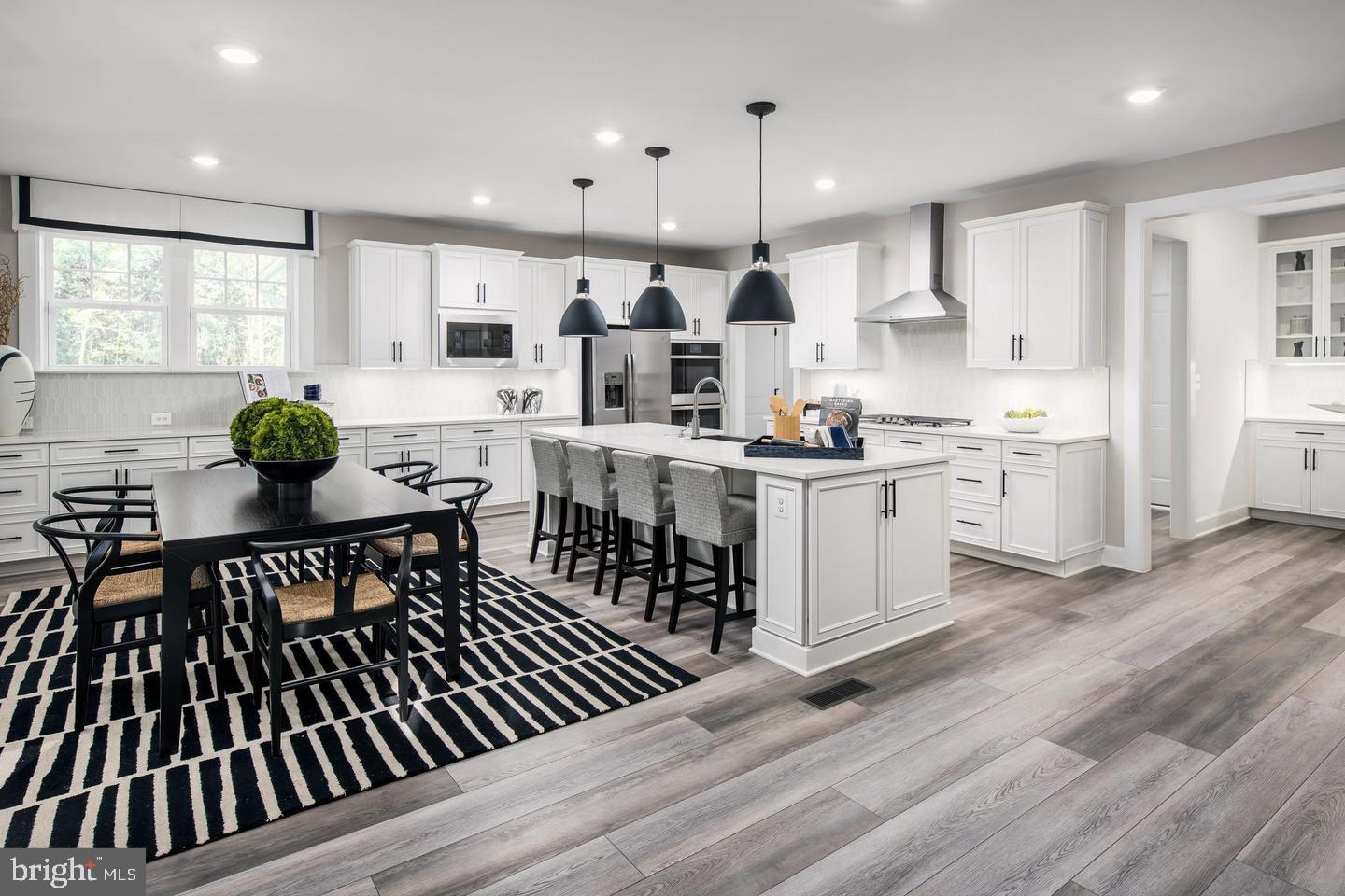 WESTMOUNT - Residential