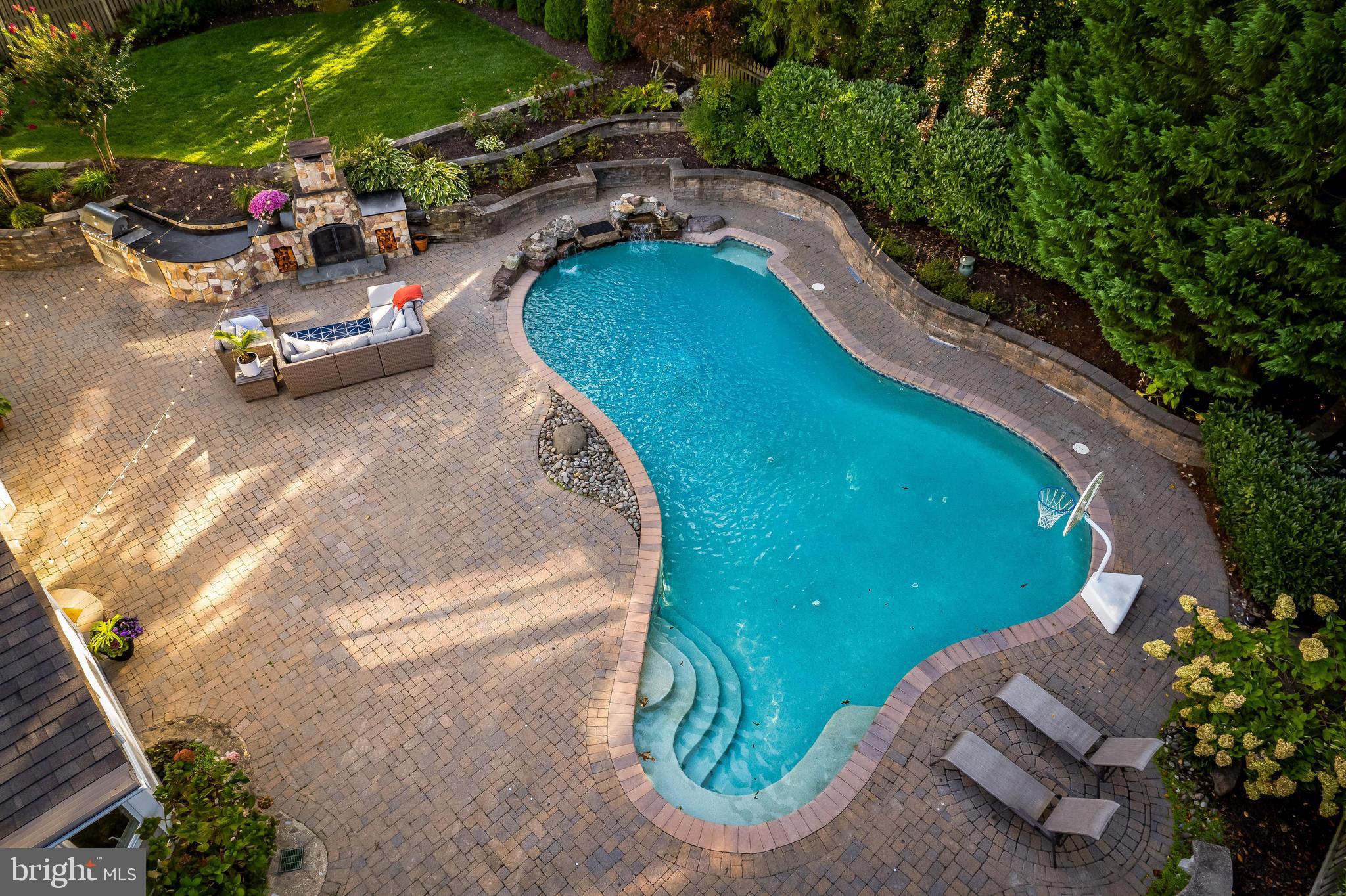 KEARNEY MANOR - Residential