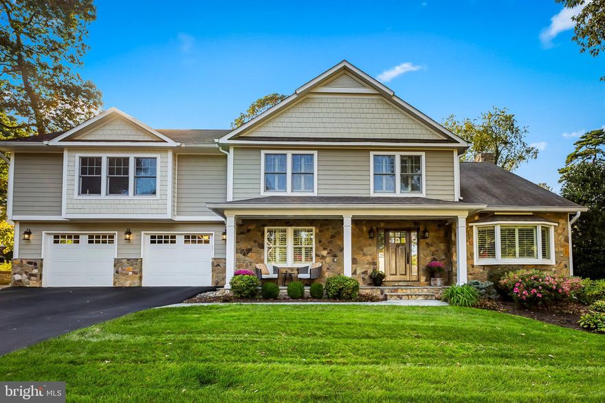 Stunner in Severna Park with amazing in-ground pool / backyard oasis!