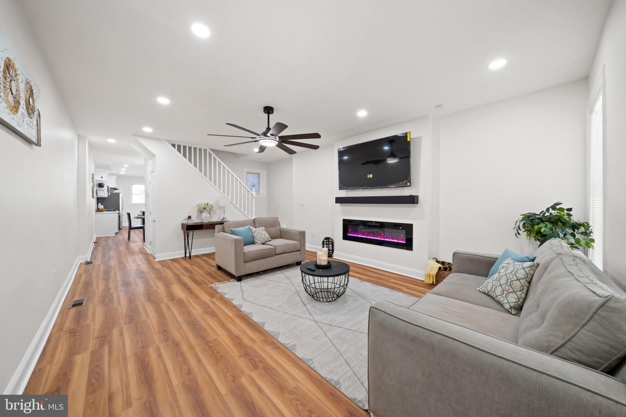 608 N HARRISON STREET