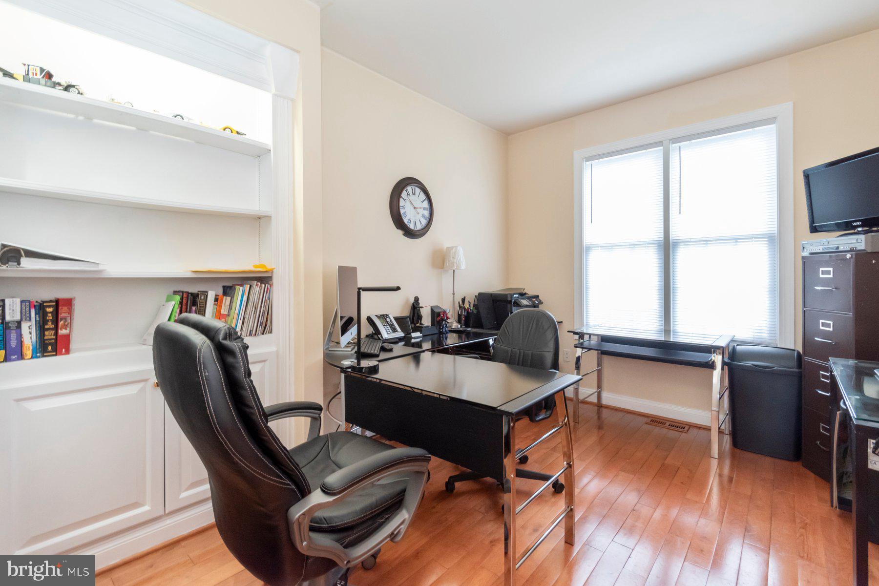 FAIRWOOD - Residential