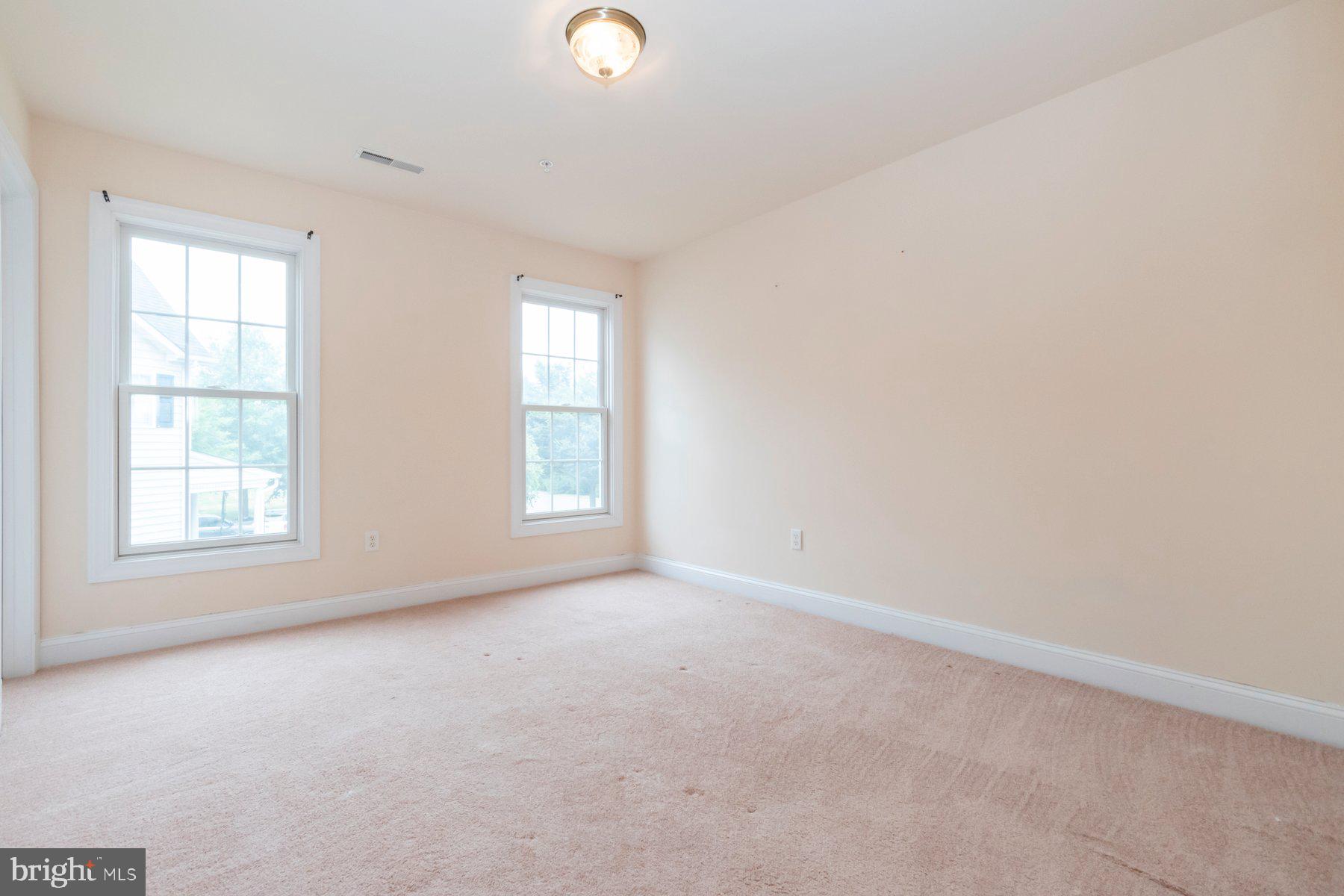 FAIRWOOD - Residential