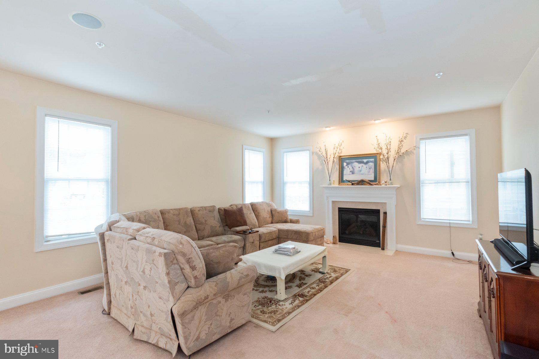 FAIRWOOD - Residential