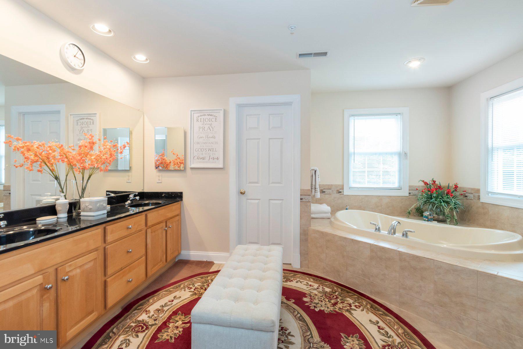 FAIRWOOD - Residential