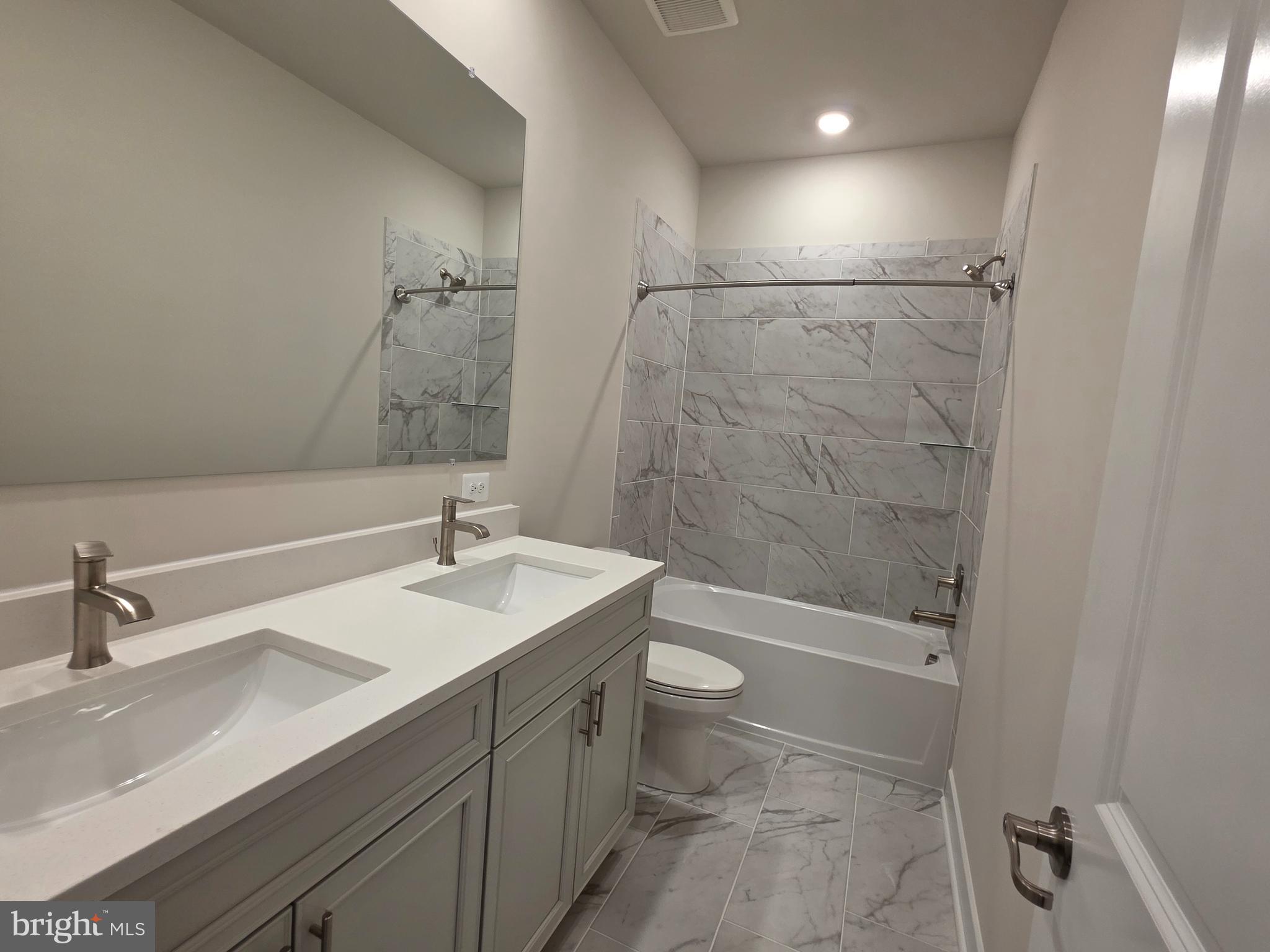 GREENLEIGH - Residential