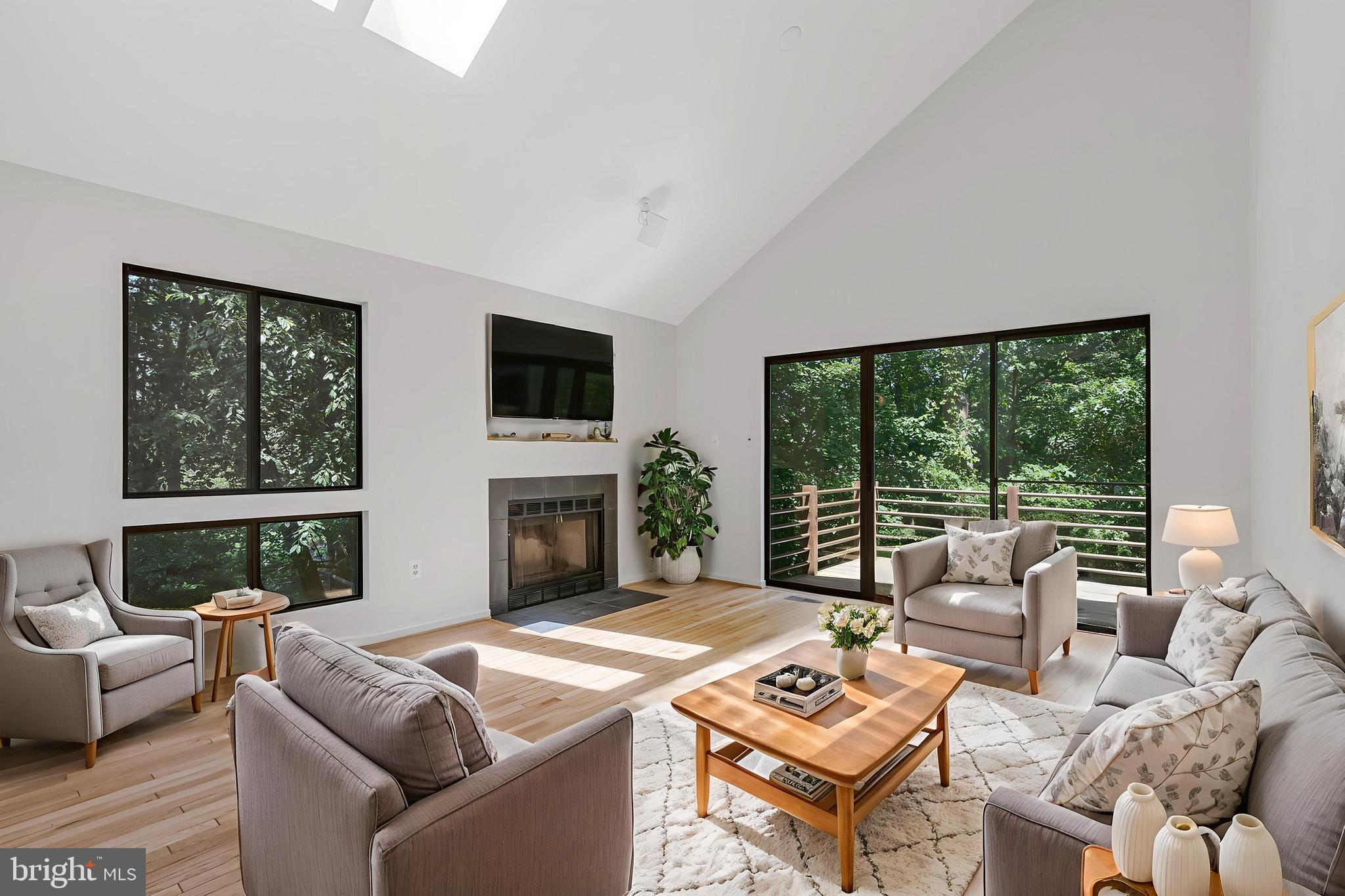 11908 MOSS POINT LANE