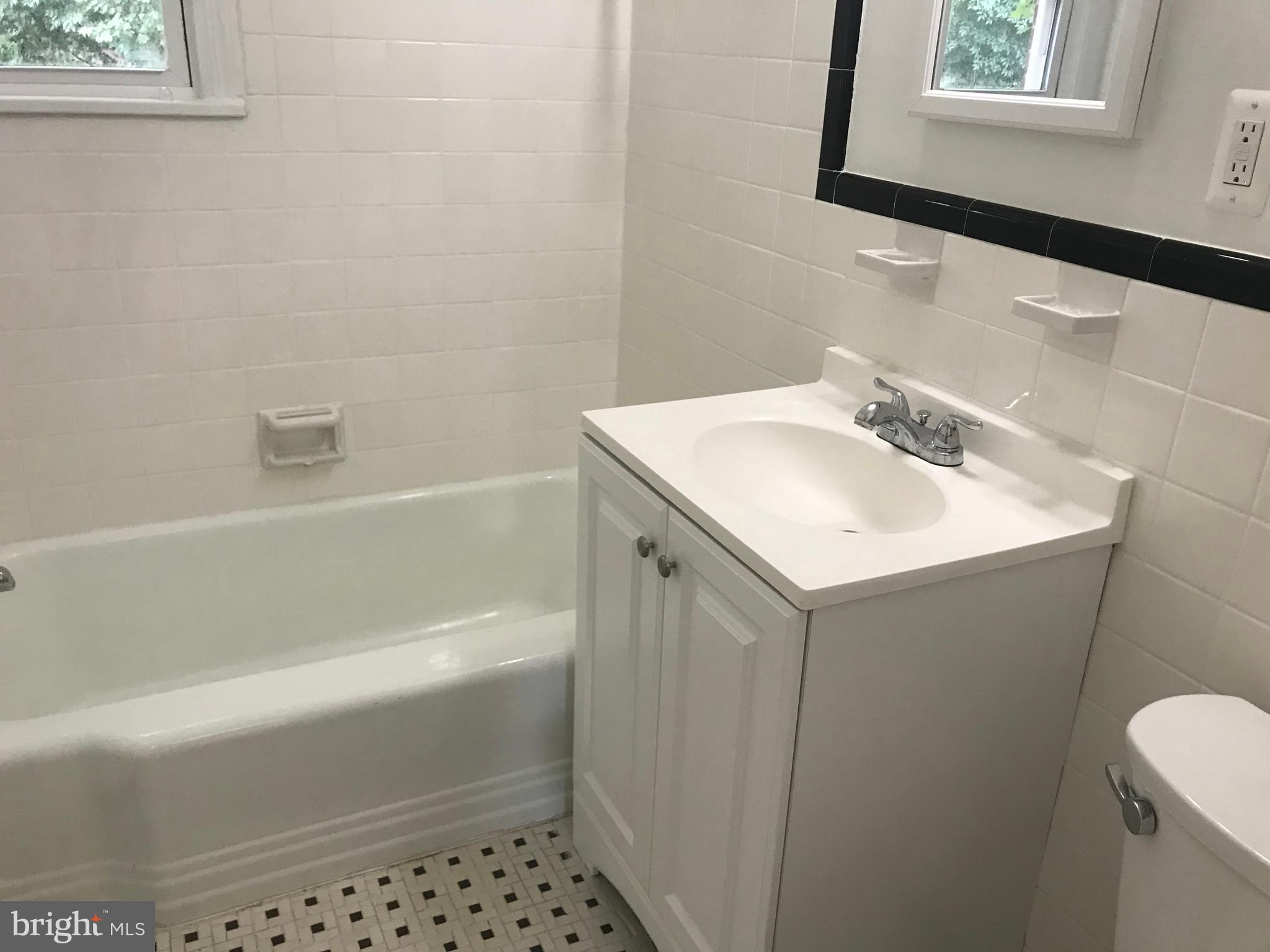 MAPLEWOOD - Residential Lease