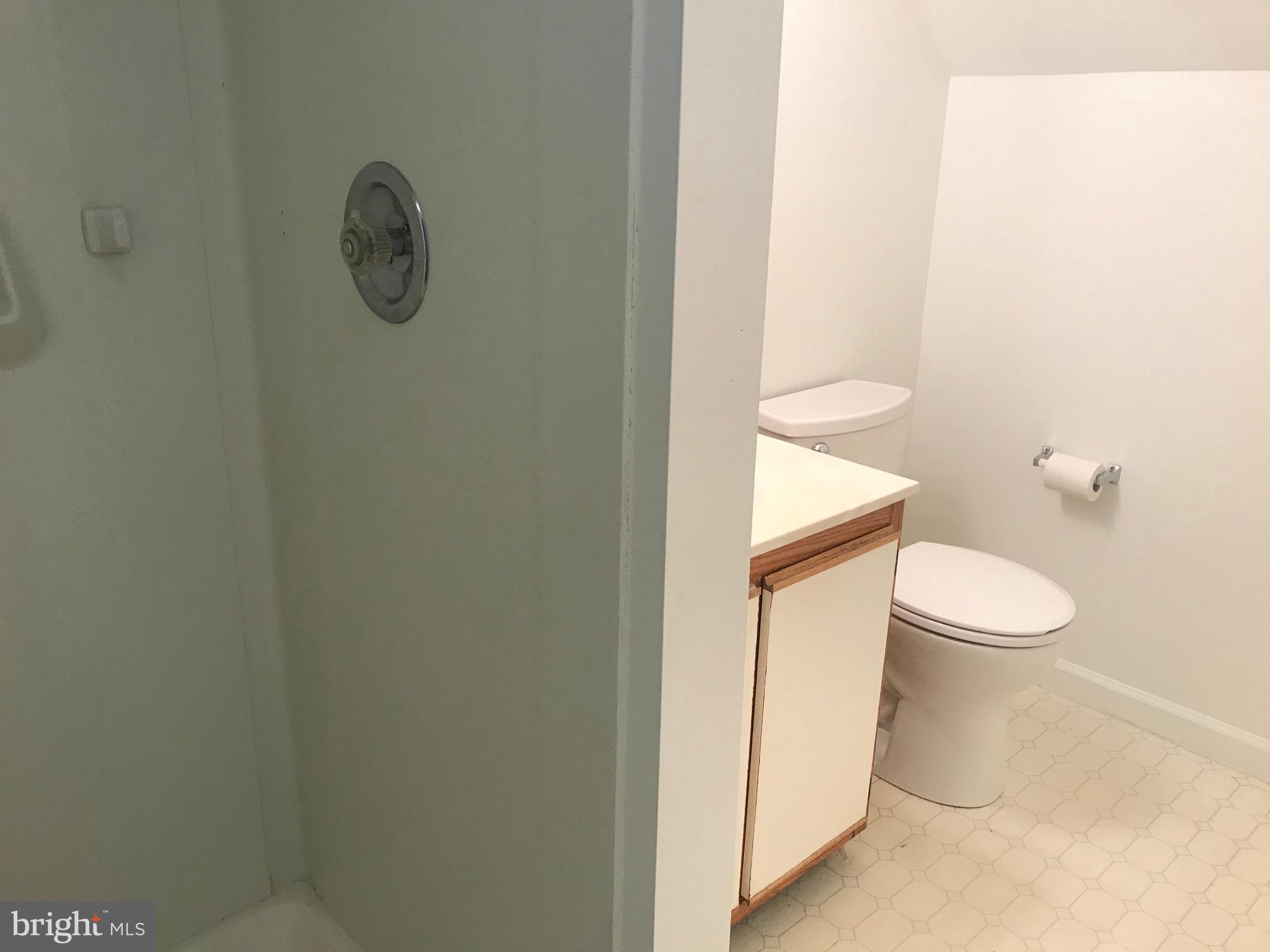 MAPLEWOOD - Residential Lease