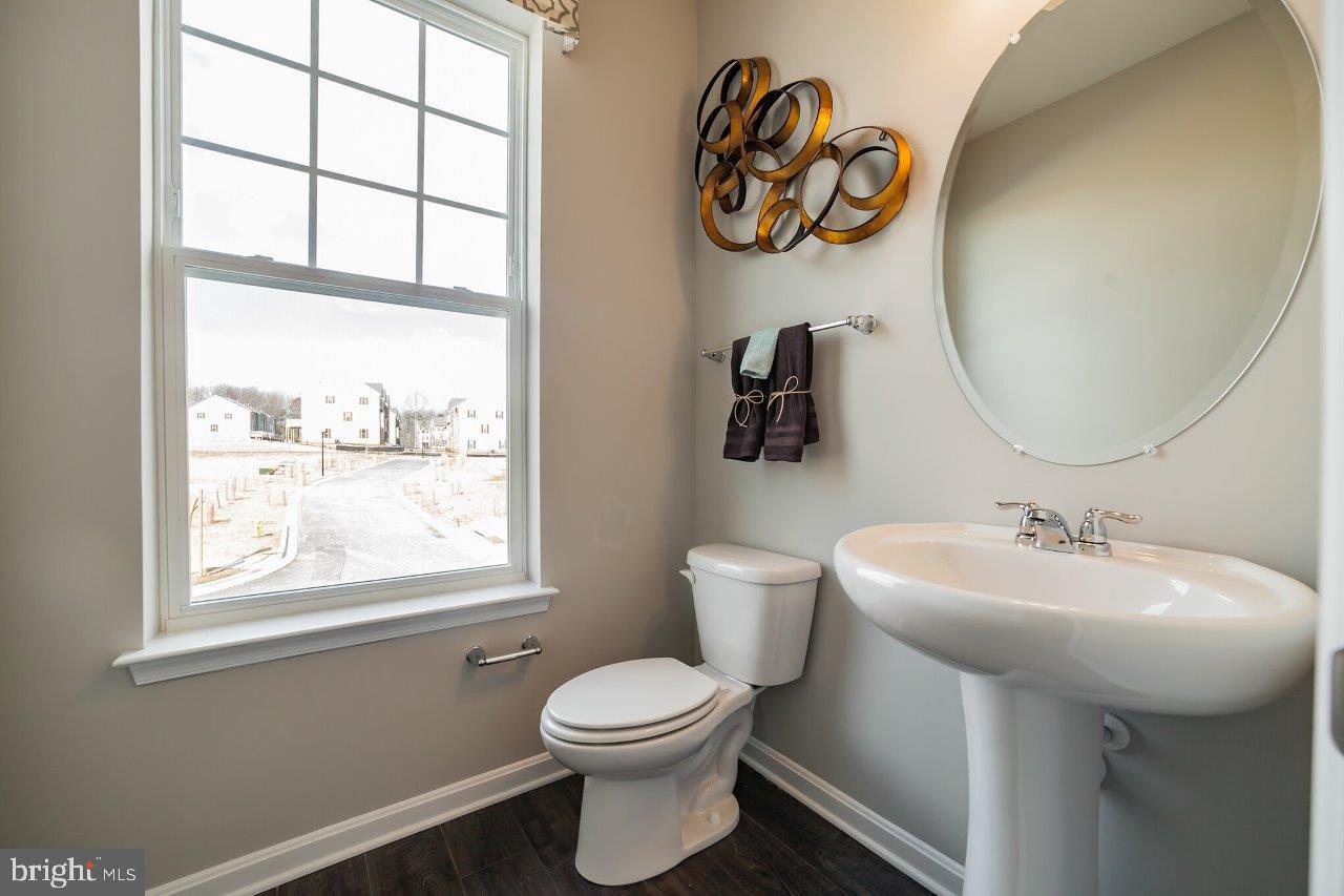 WOODMORE OVERLOOK - Residential