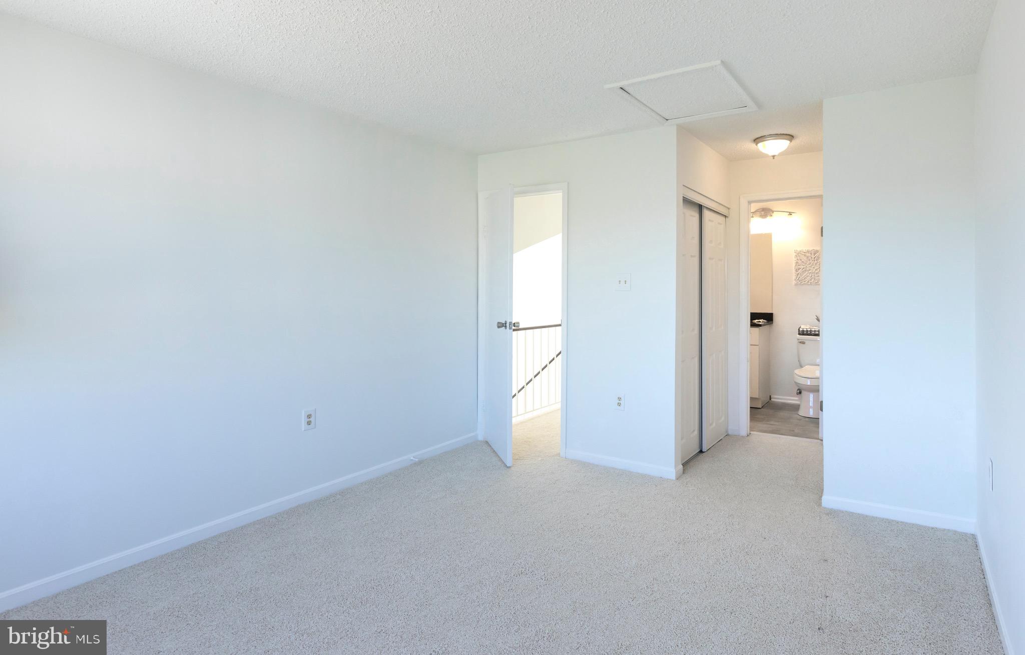 STONINGTON CONDOMINIUMS - Residential Lease