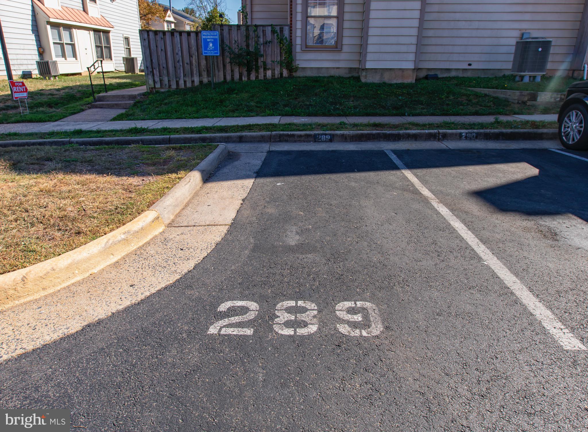 STONINGTON CONDOMINIUMS - Residential Lease