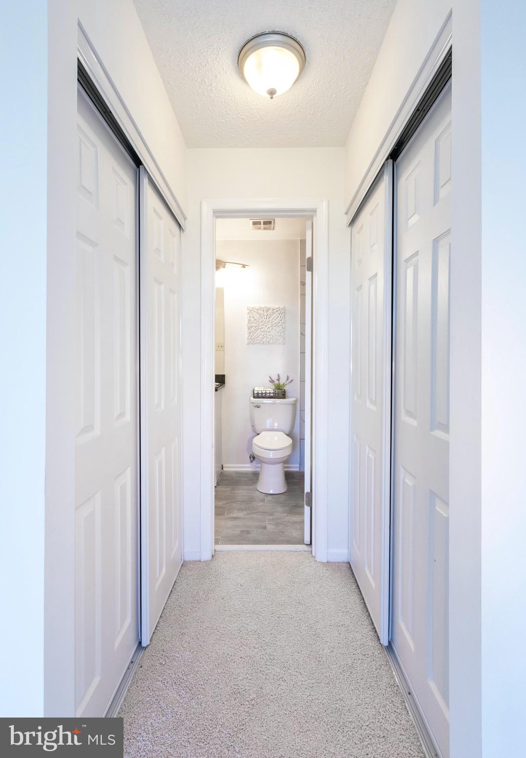 STONINGTON CONDOMINIUMS - Residential Lease