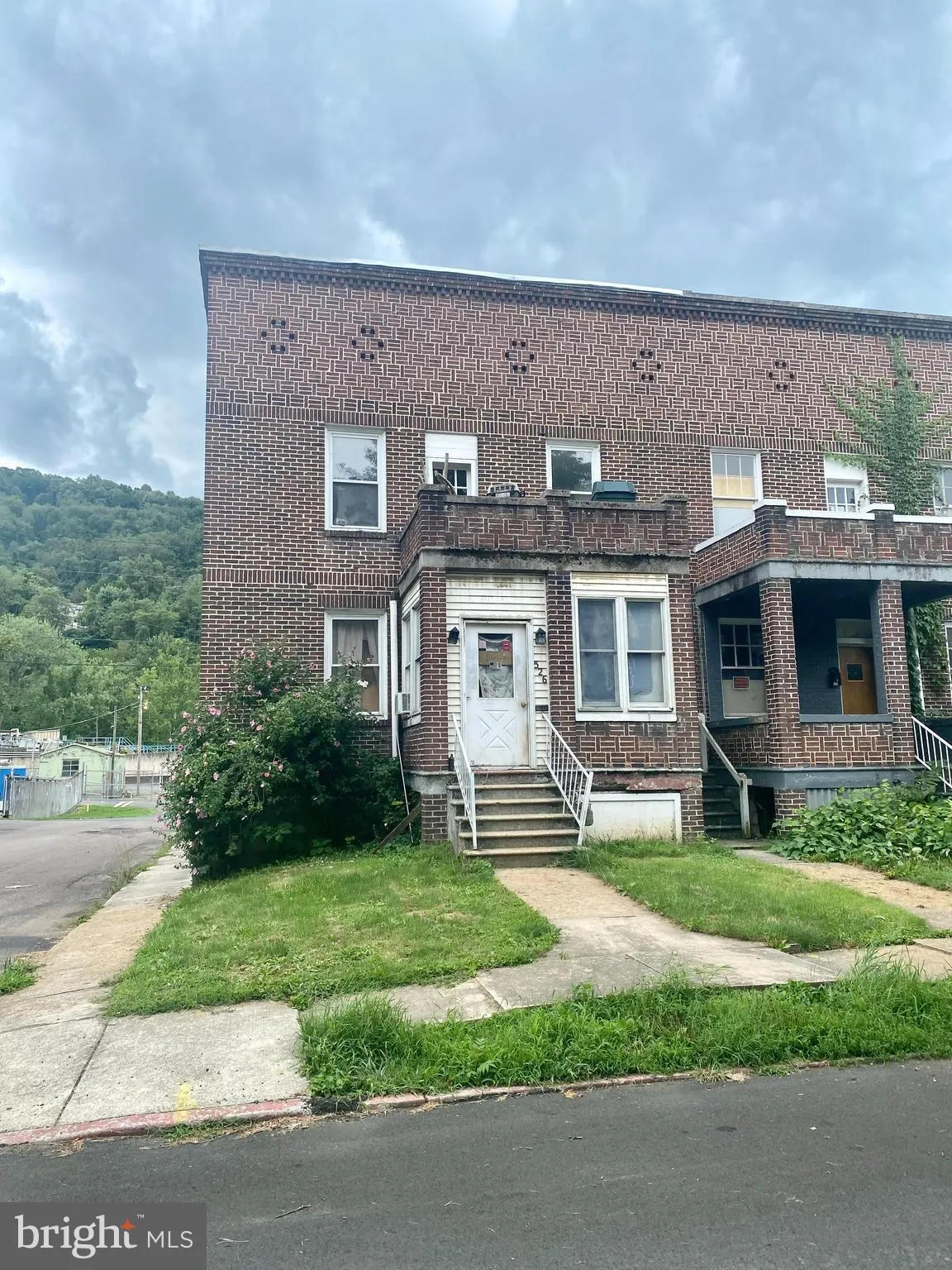 Westernport, Maryland 21562, United States, 4 Bedrooms Bedrooms, ,2 BathroomsBathrooms,Residential,Active,201405