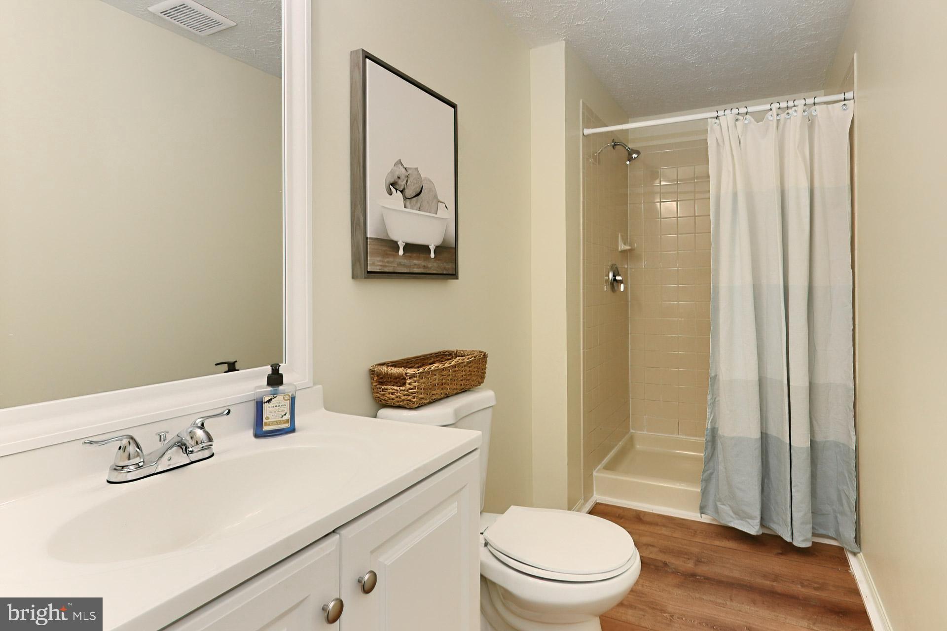 BARTON HILL - Residential