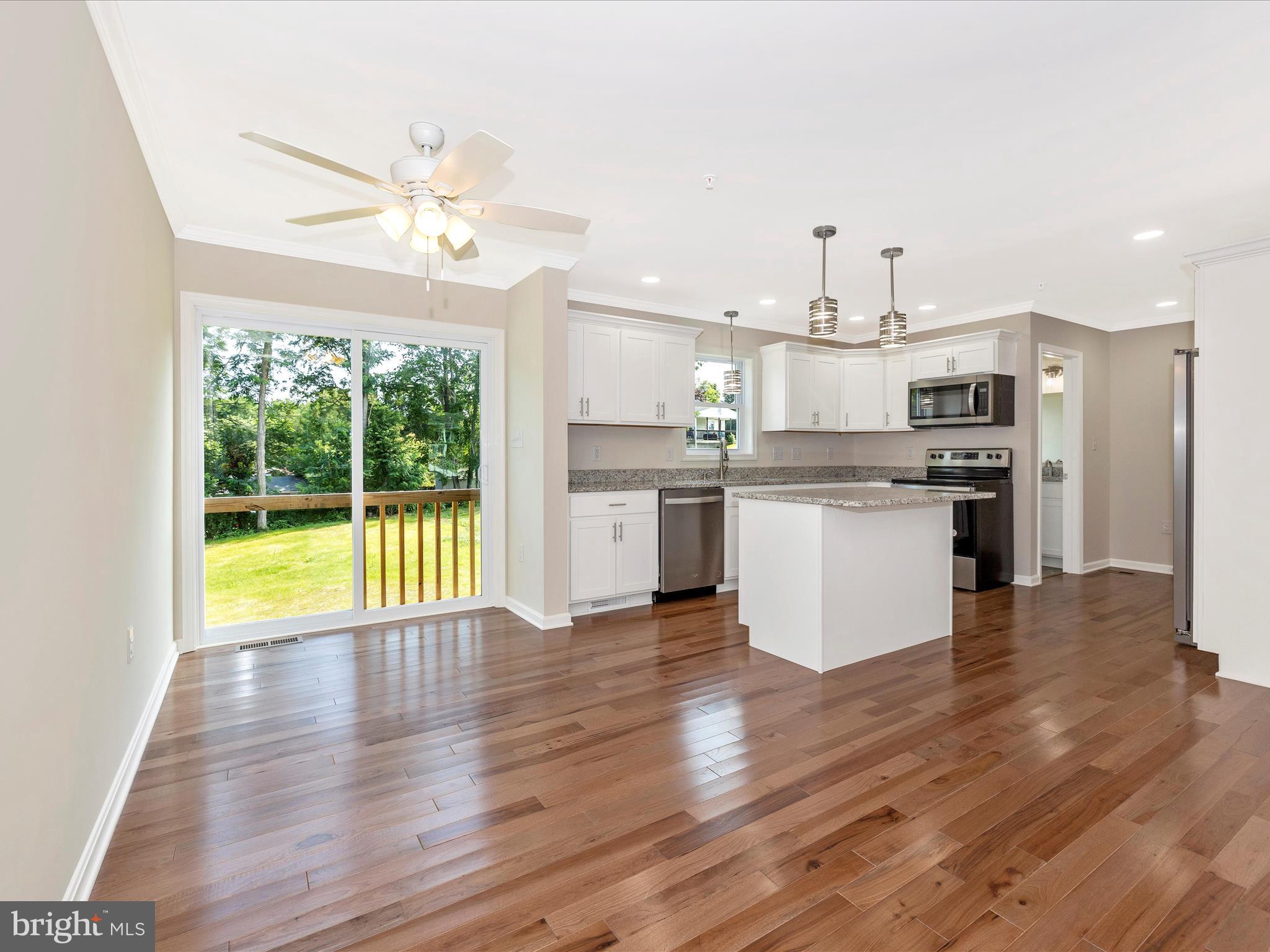 BRUNSWICK - Residential