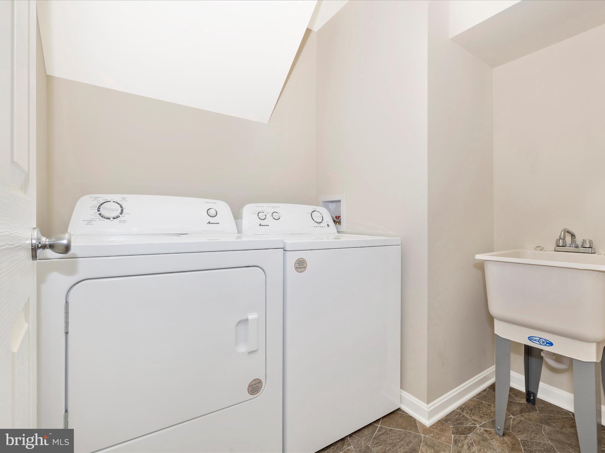 BRUNSWICK - Residential