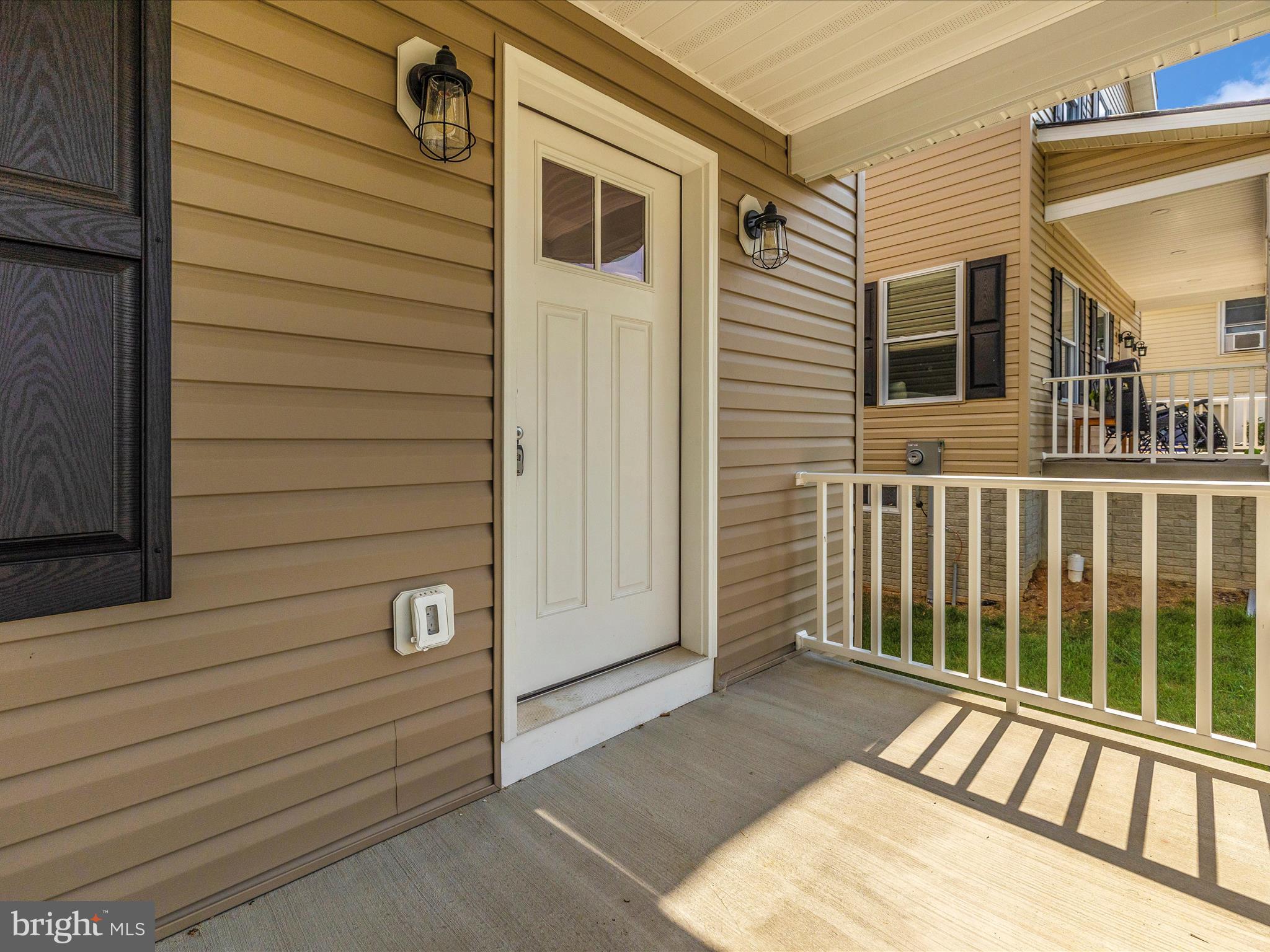 BRUNSWICK - Residential