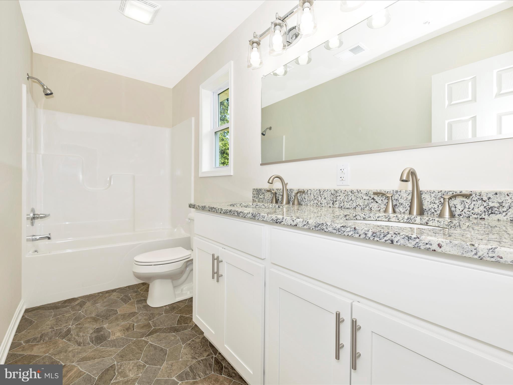 BRUNSWICK - Residential