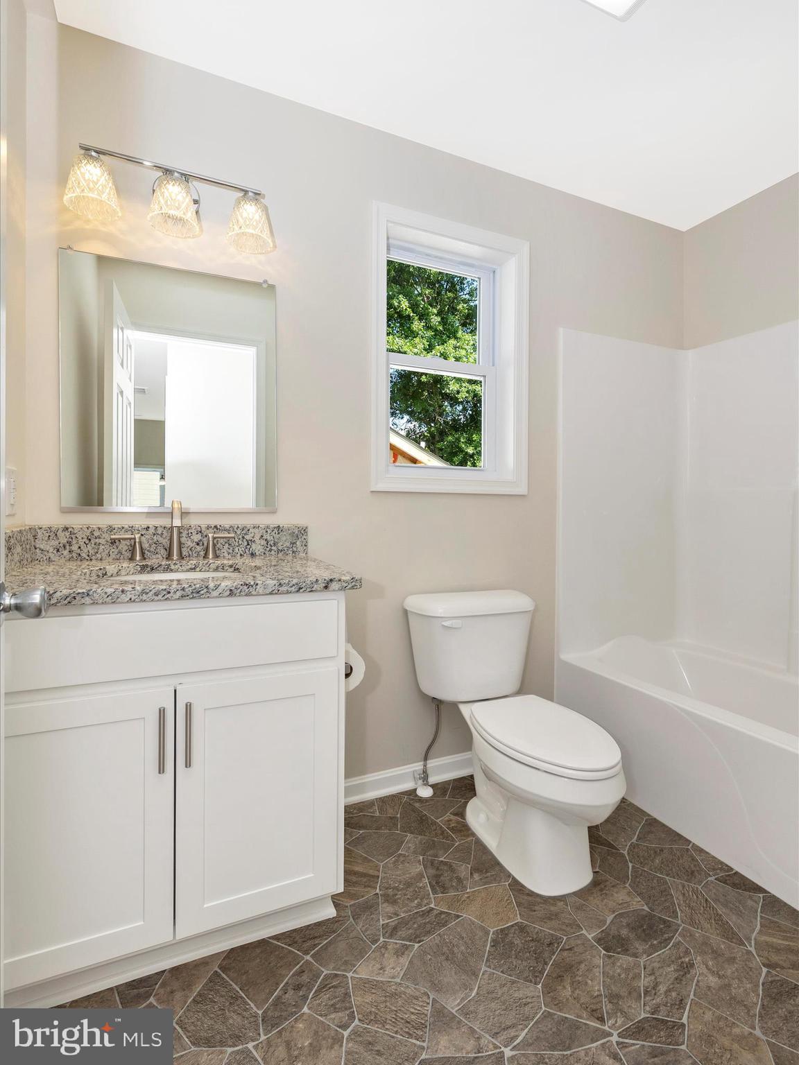 BRUNSWICK - Residential