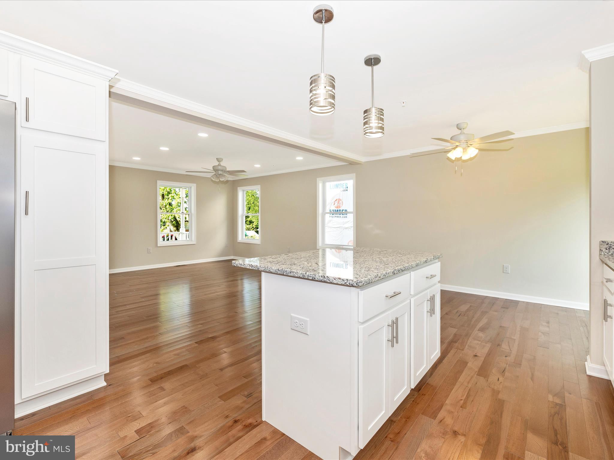 BRUNSWICK - Residential