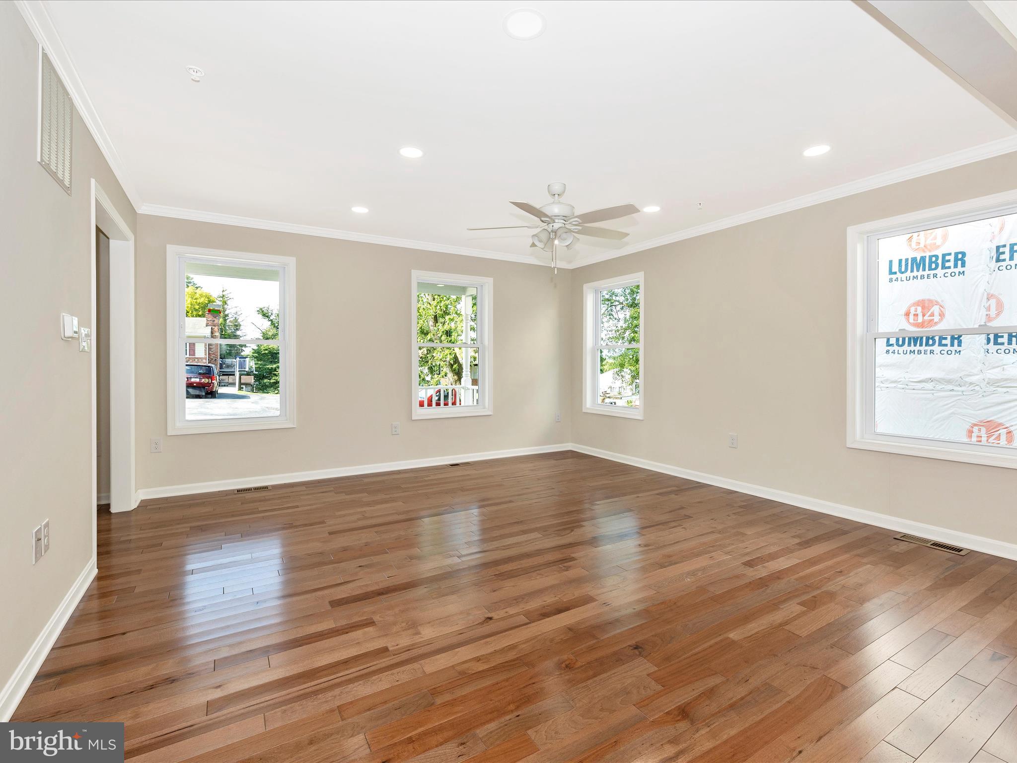 BRUNSWICK - Residential