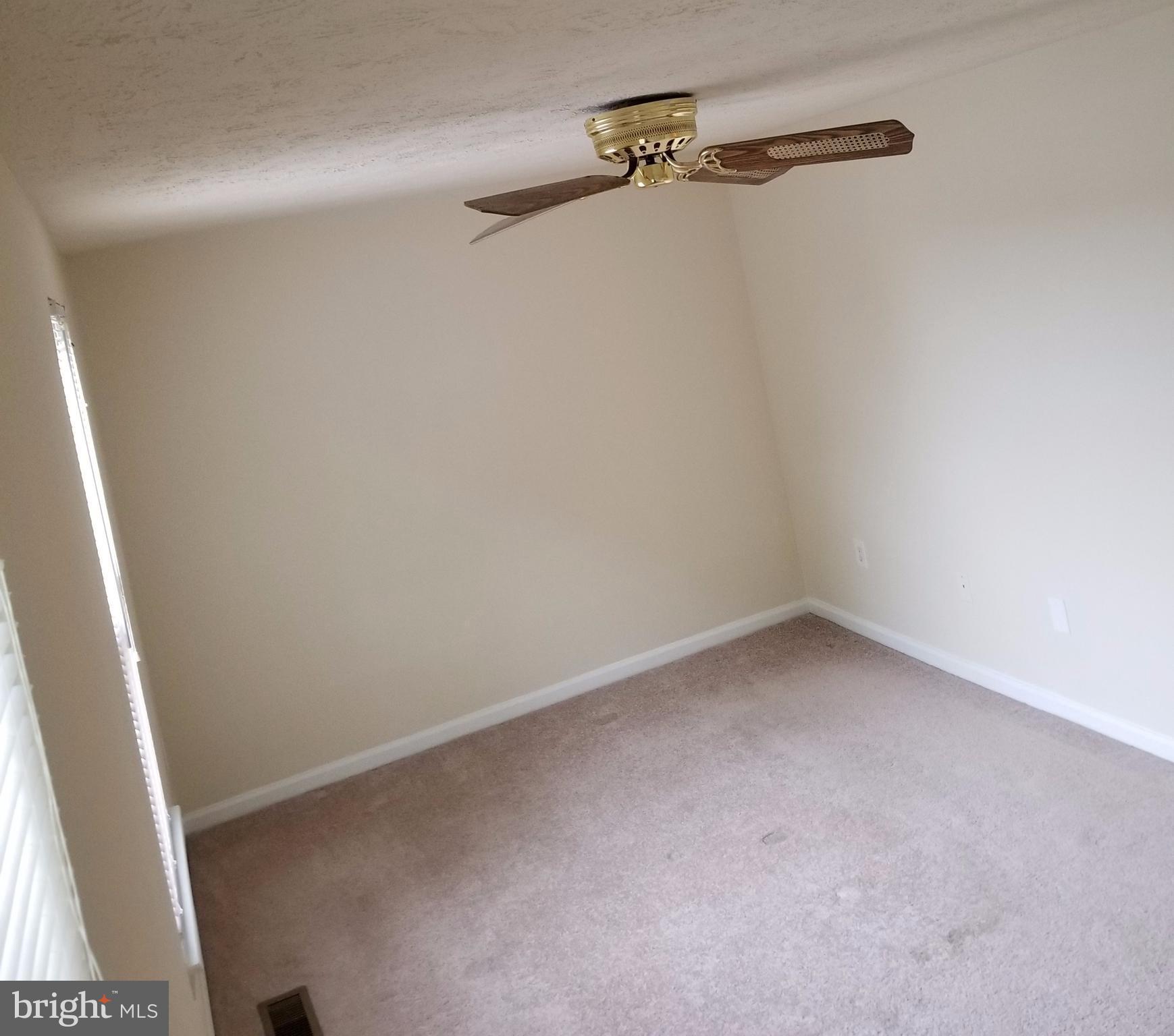 GREENWOOD FARM - Residential Lease