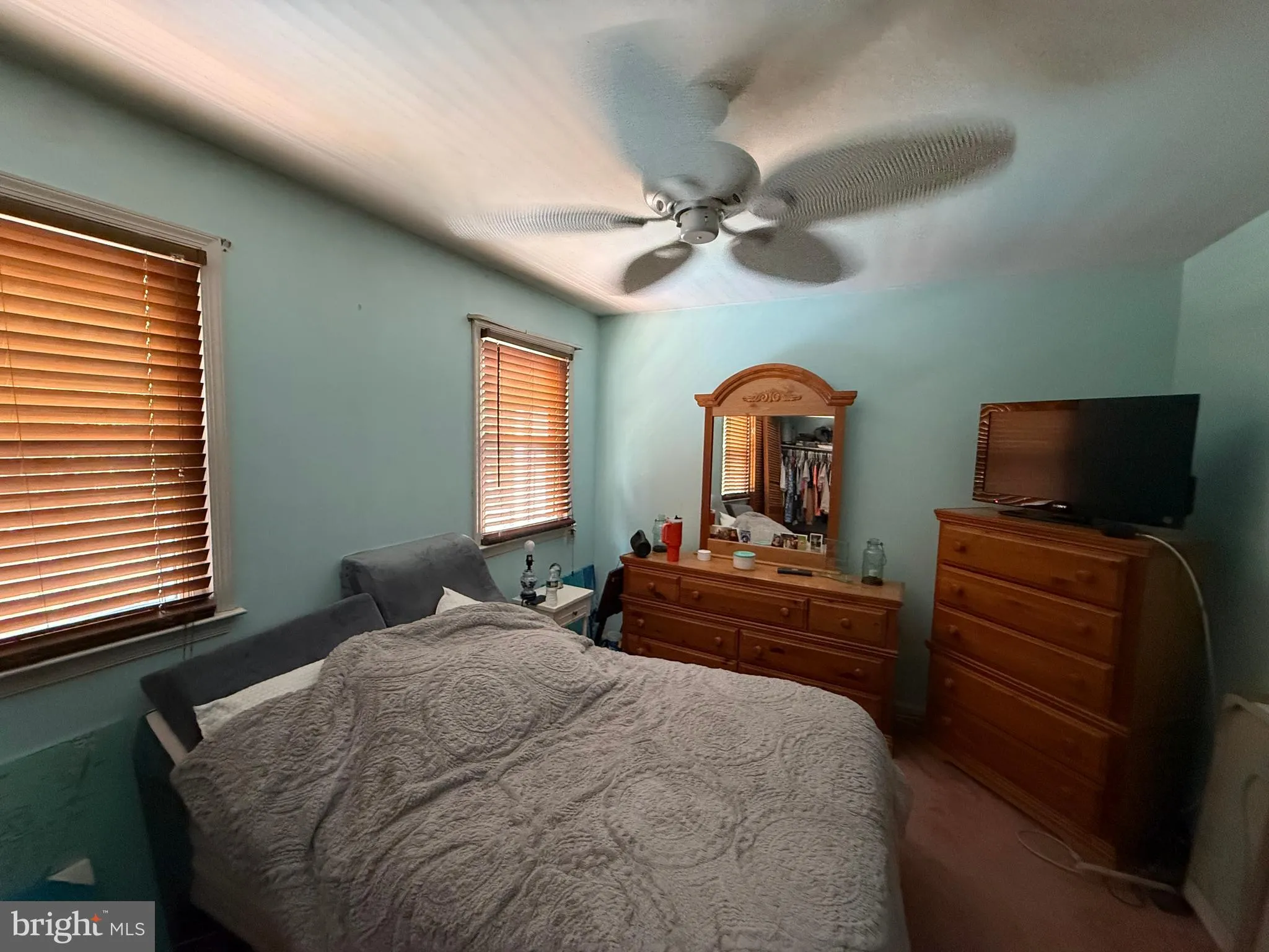 Woodbury, New Jersey 08096, United States, 6 Bedrooms Bedrooms, ,4 BathroomsBathrooms,Residential,Active,189200