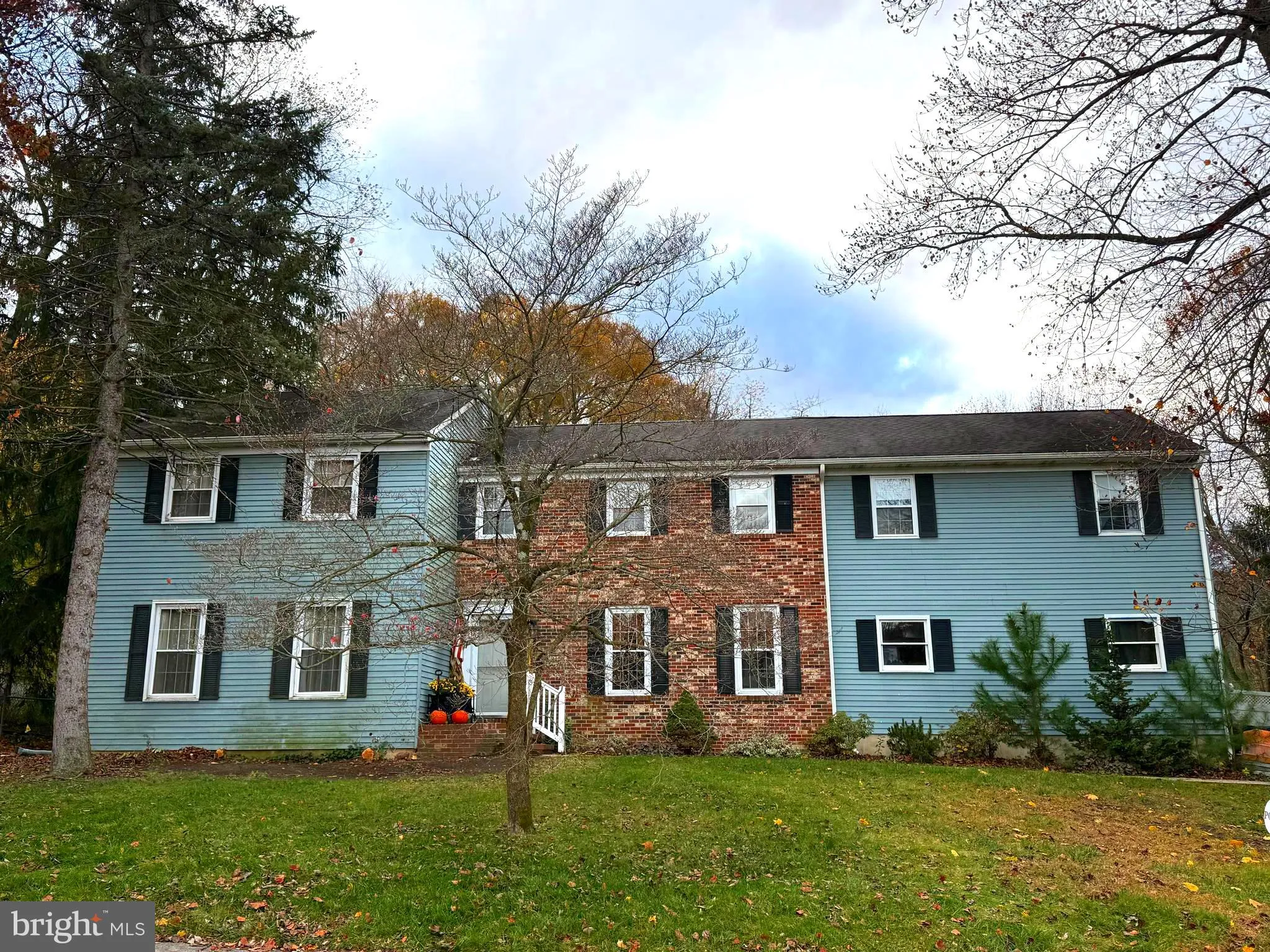 Woodbury, New Jersey 08096, United States, 6 Bedrooms Bedrooms, ,4 BathroomsBathrooms,Residential,Active,189200