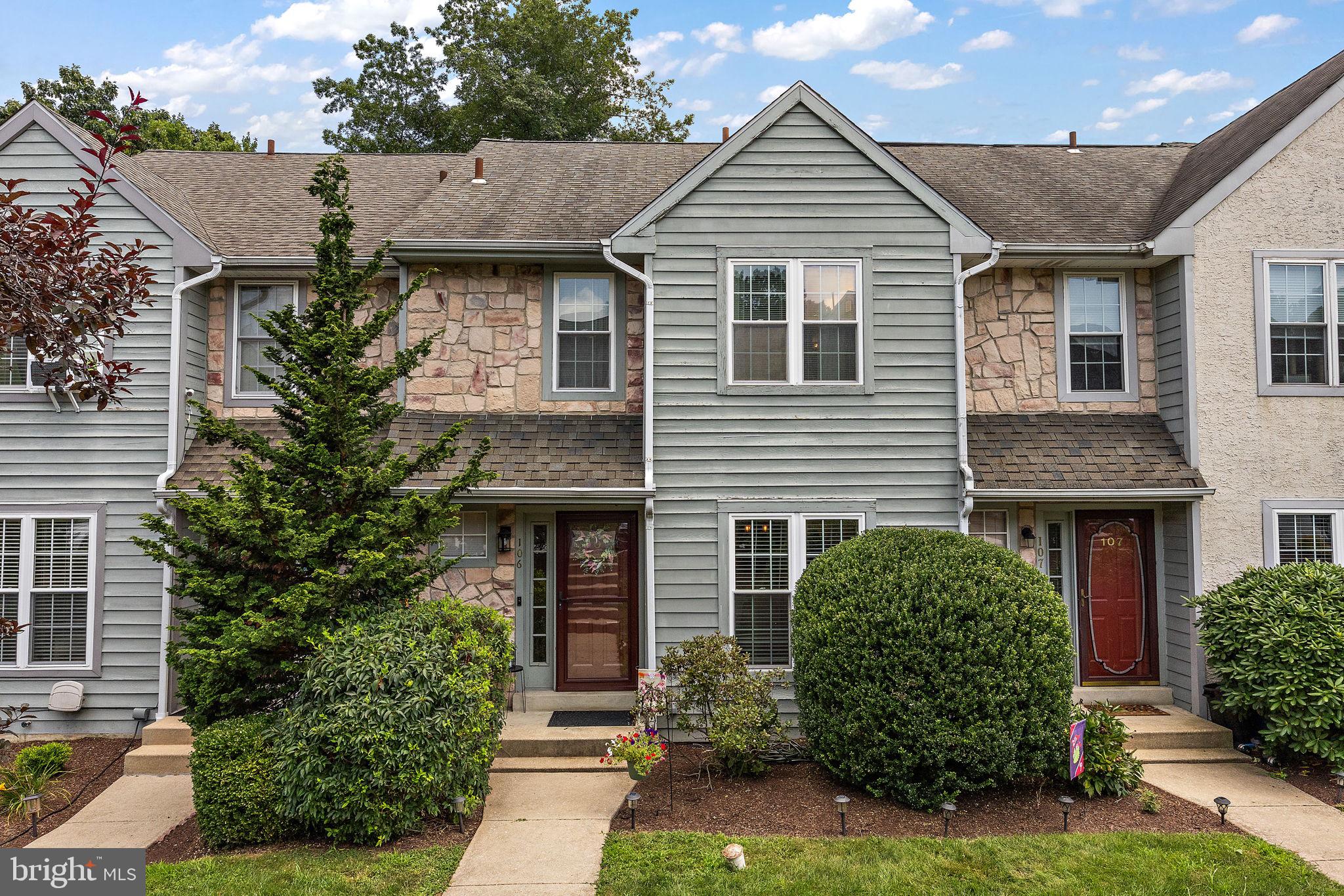 Welcome to 106 Knollwood Ct, a beautifully updated 2-bedroom, 2.5-bath townhouse nestled in the heart of Aston, PA. This charming home offers a perfect blend of modern updates and cozy comfort, ensuring a delightful living experience. Step inside to discover new floors that flow seamlessly throughout the open living spaces, setting the stage for entertaining family & friends or cozy nights in. The kitchen is a chef's dream, featuring a new appliance package that makes meal preparation a breeze. The kitchen is also open to the dining room and living areas, ensuring everyone is involved in conversation and antics on the first level, no matter where they are. The first floor also features access to a finished basement providing additional living space perfect for a home office, gym, or media room. Upstairs, you'll find two spacious bedrooms providing comfort and warmth. The renovated bathrooms boast modern fixtures and finishes, creating a spa-like atmosphere for relaxation. For added peace of mind, the property comes with a pre-listing inspection, ensuring a worry-free transition for the new homeowners. Located in the vibrant community of Delco, this home is just a stone's throw away from local favorites like Towne & Country Cafe, Wawa, The Aston Diner, and a short walk to Barnaby's Aston. Enjoy the convenience and charm of this thriving neighborhood and don't miss the opportunity to make 106 Knollwood Ct your new home. Schedule your showing today!
