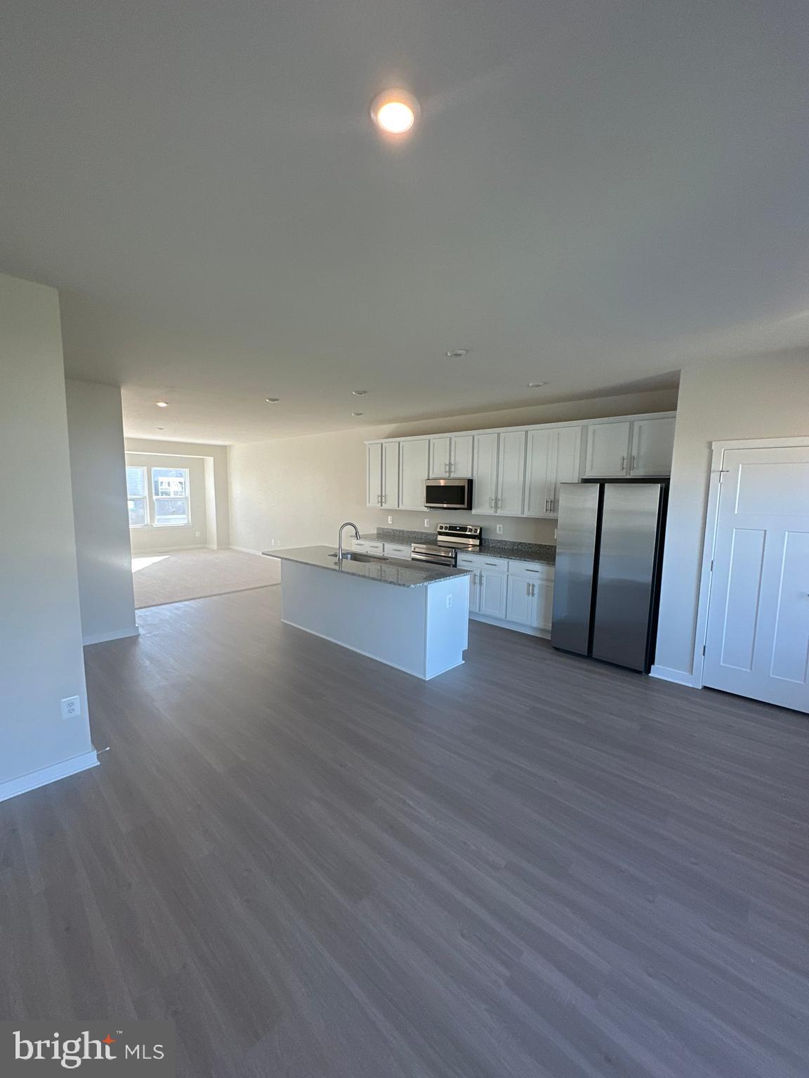 SOUTH BROOK - Residential Lease