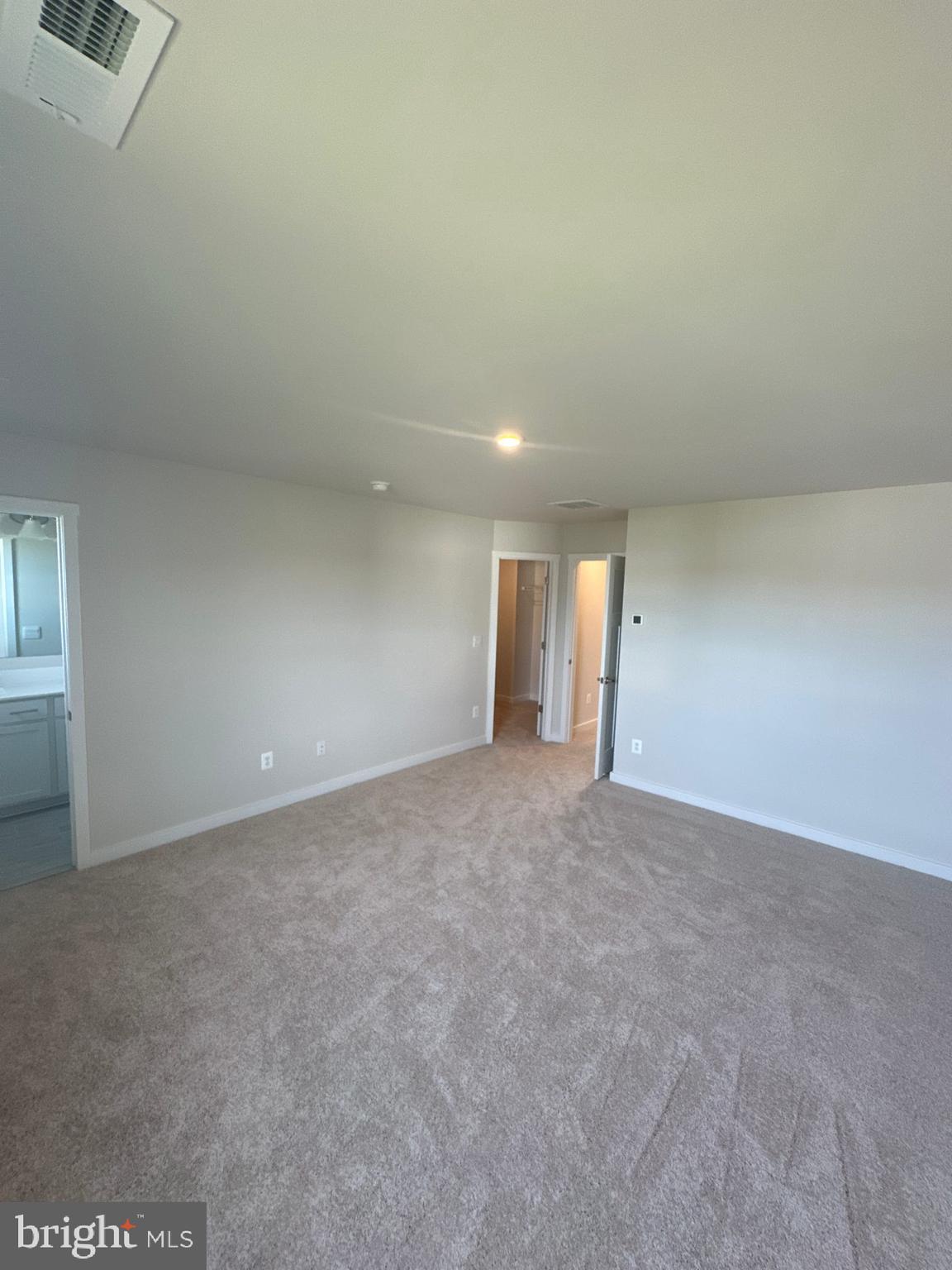 SOUTH BROOK - Residential Lease