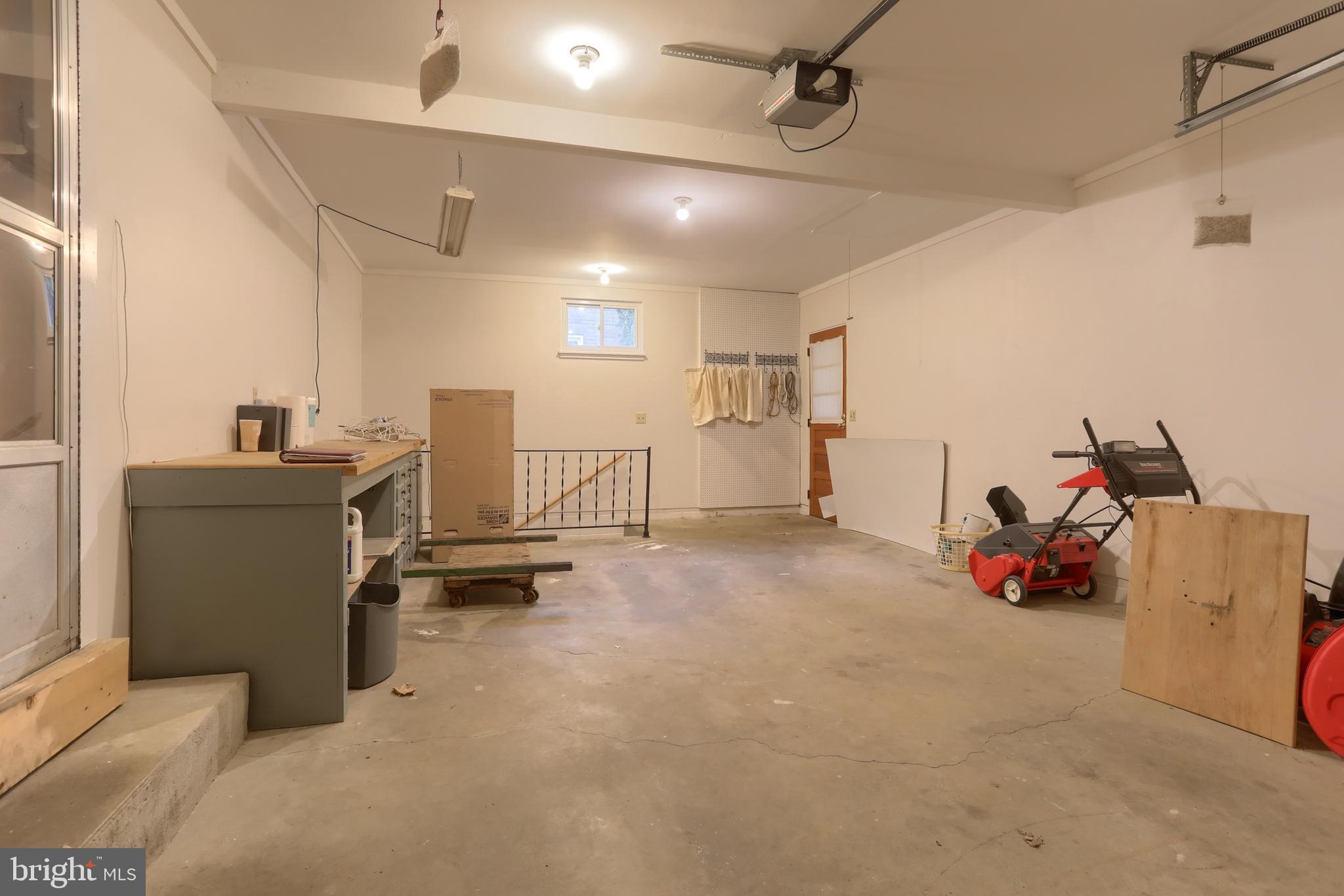 EAST LEHMAN - Residential