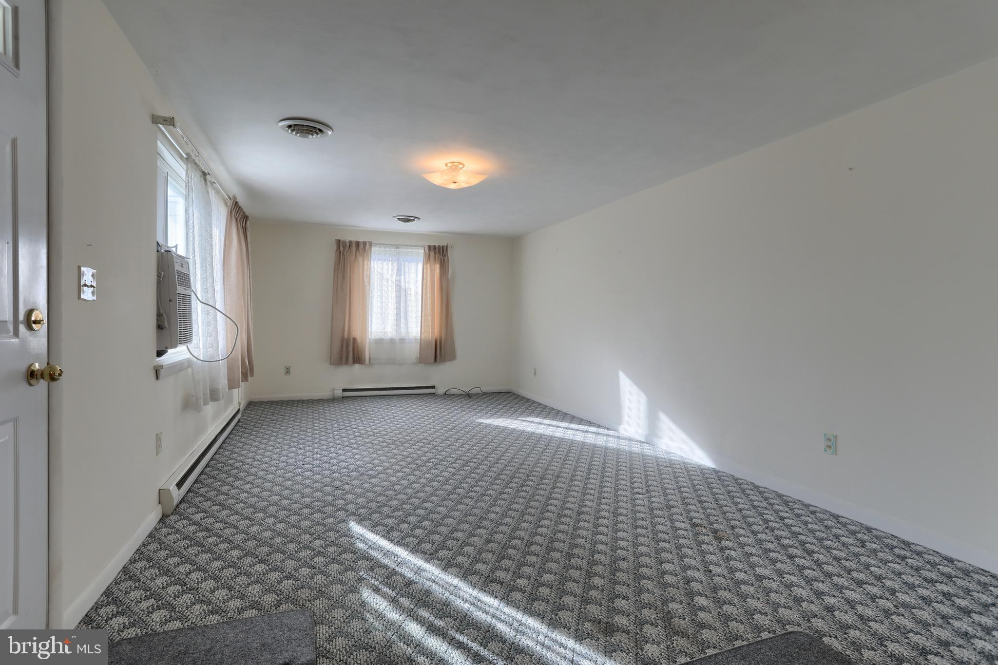 EAST LEHMAN - Residential