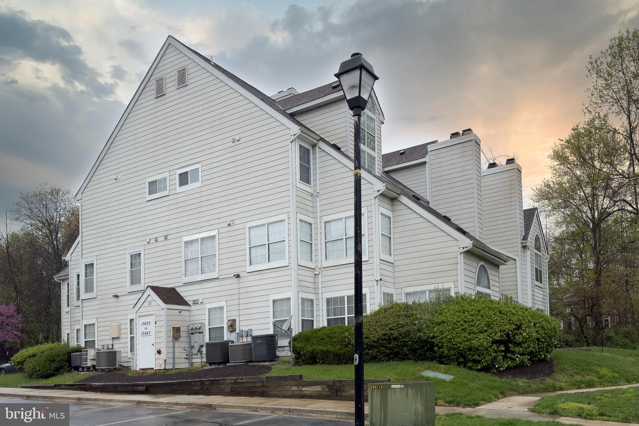 VISTAS AT BOWIE NEW TOWN - Residential