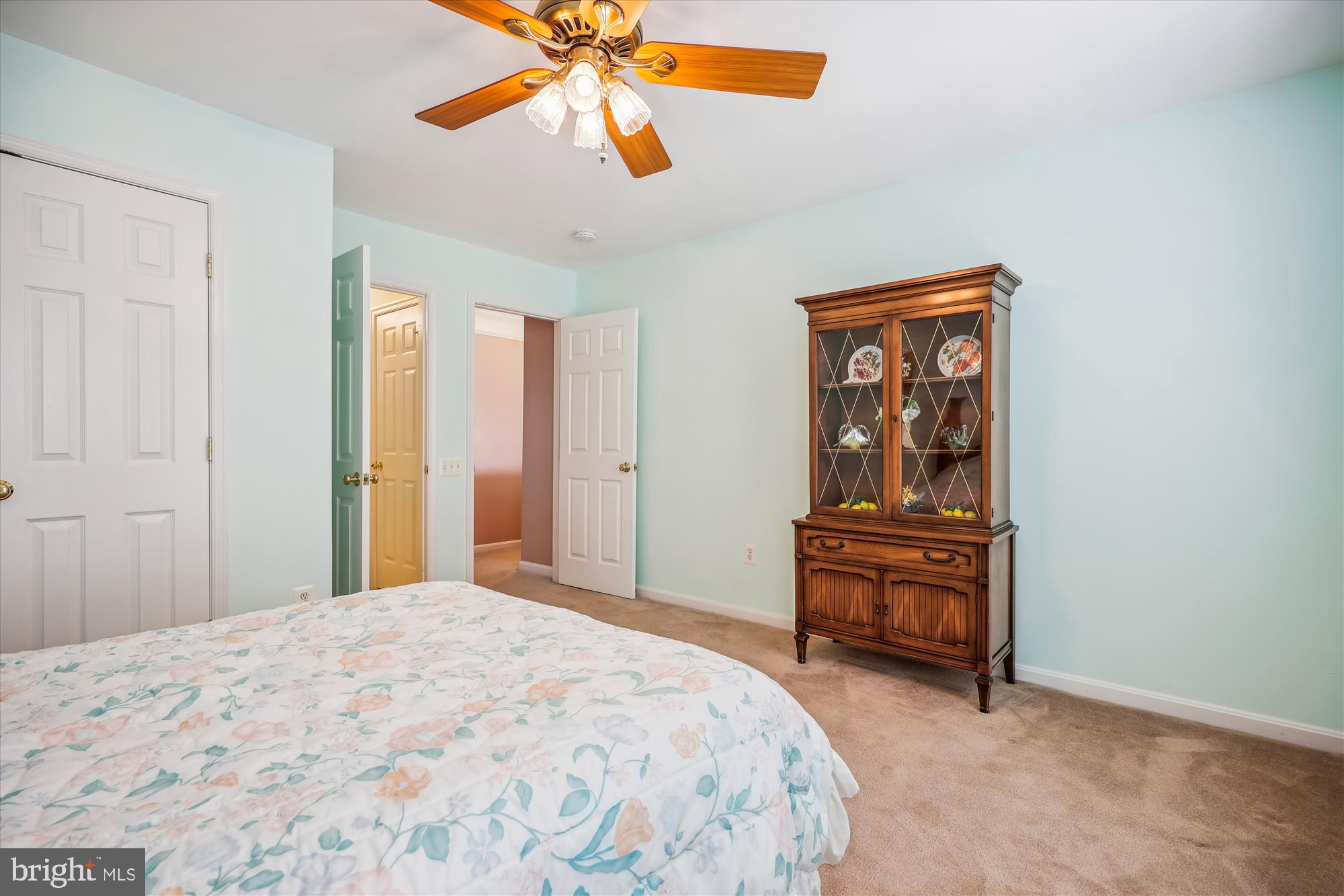 BROOKEFIELD - Residential