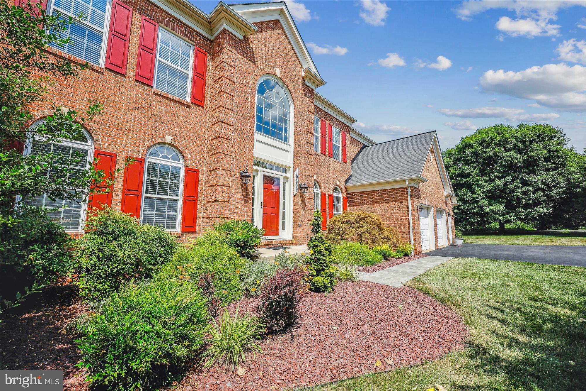 BROOKEFIELD - Residential