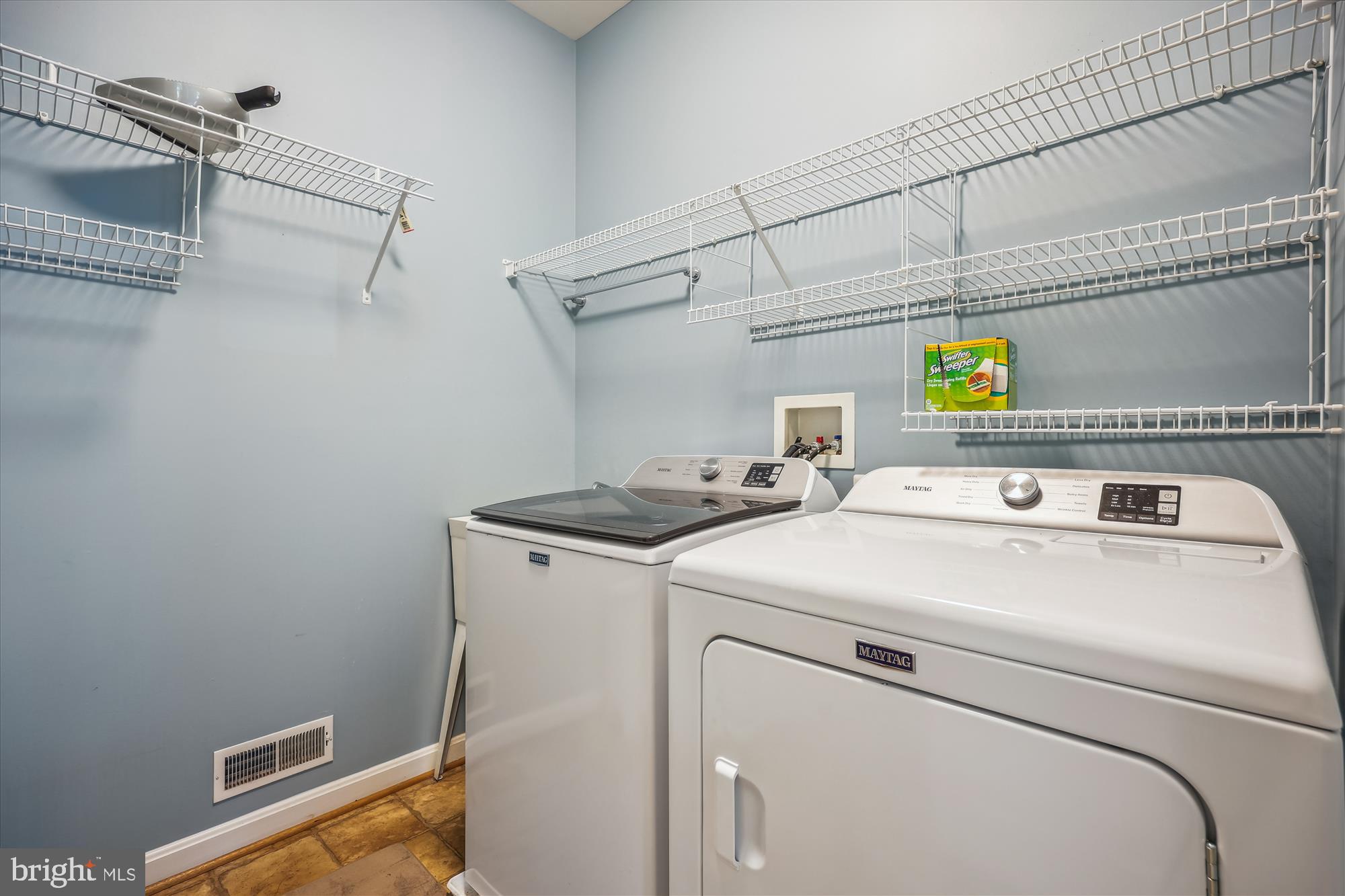 BROOKEFIELD - Residential