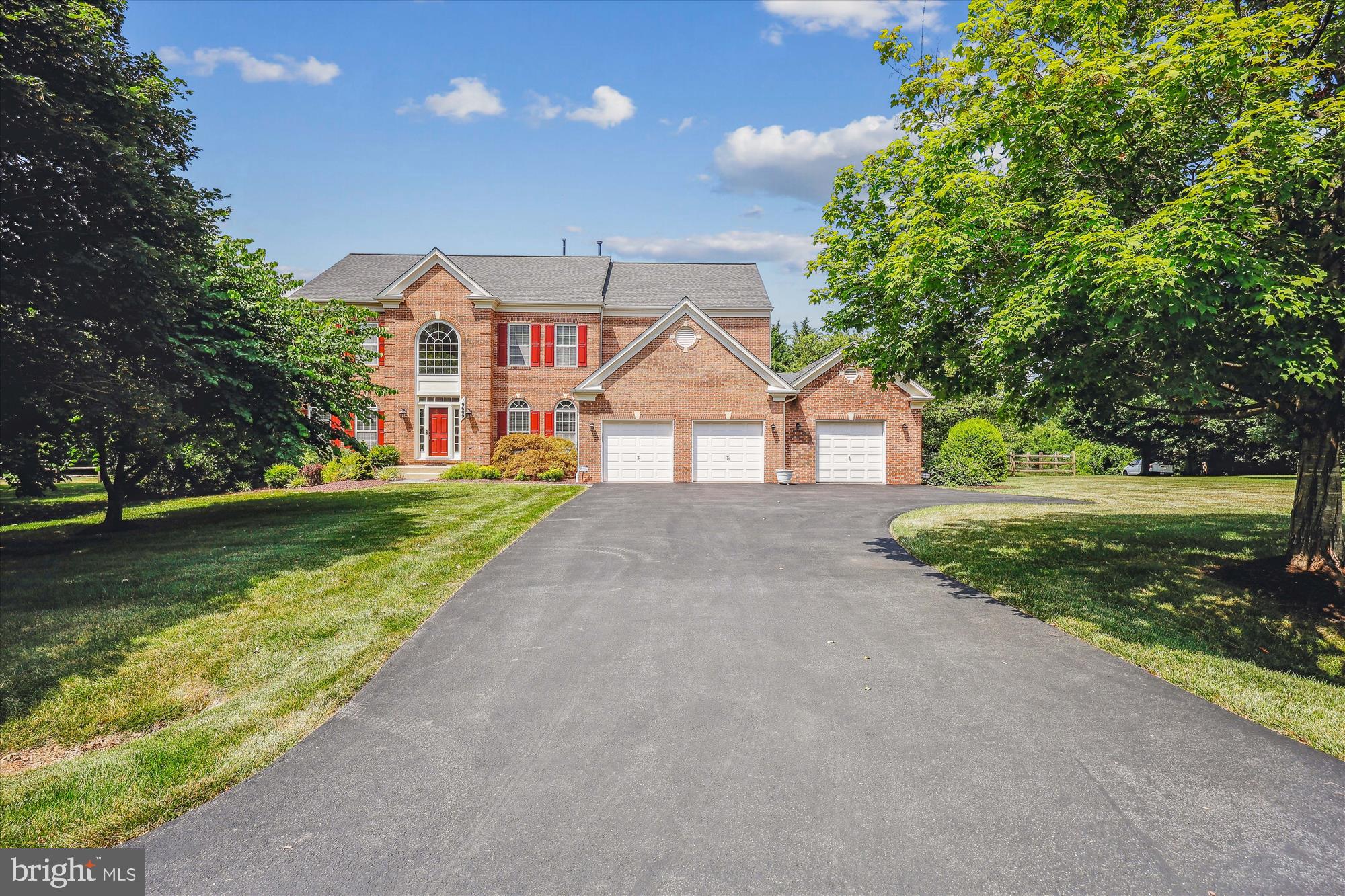 BROOKEFIELD - Residential