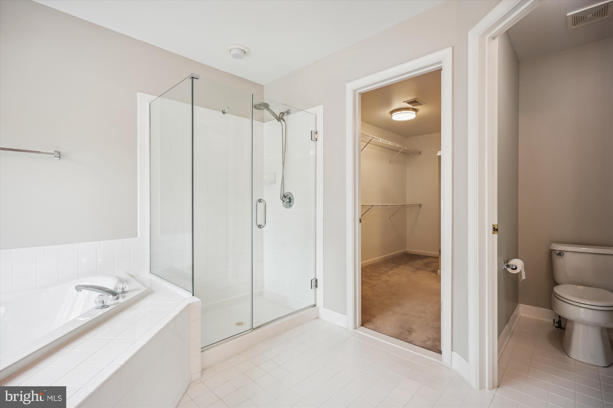 BROOKEFIELD - Residential