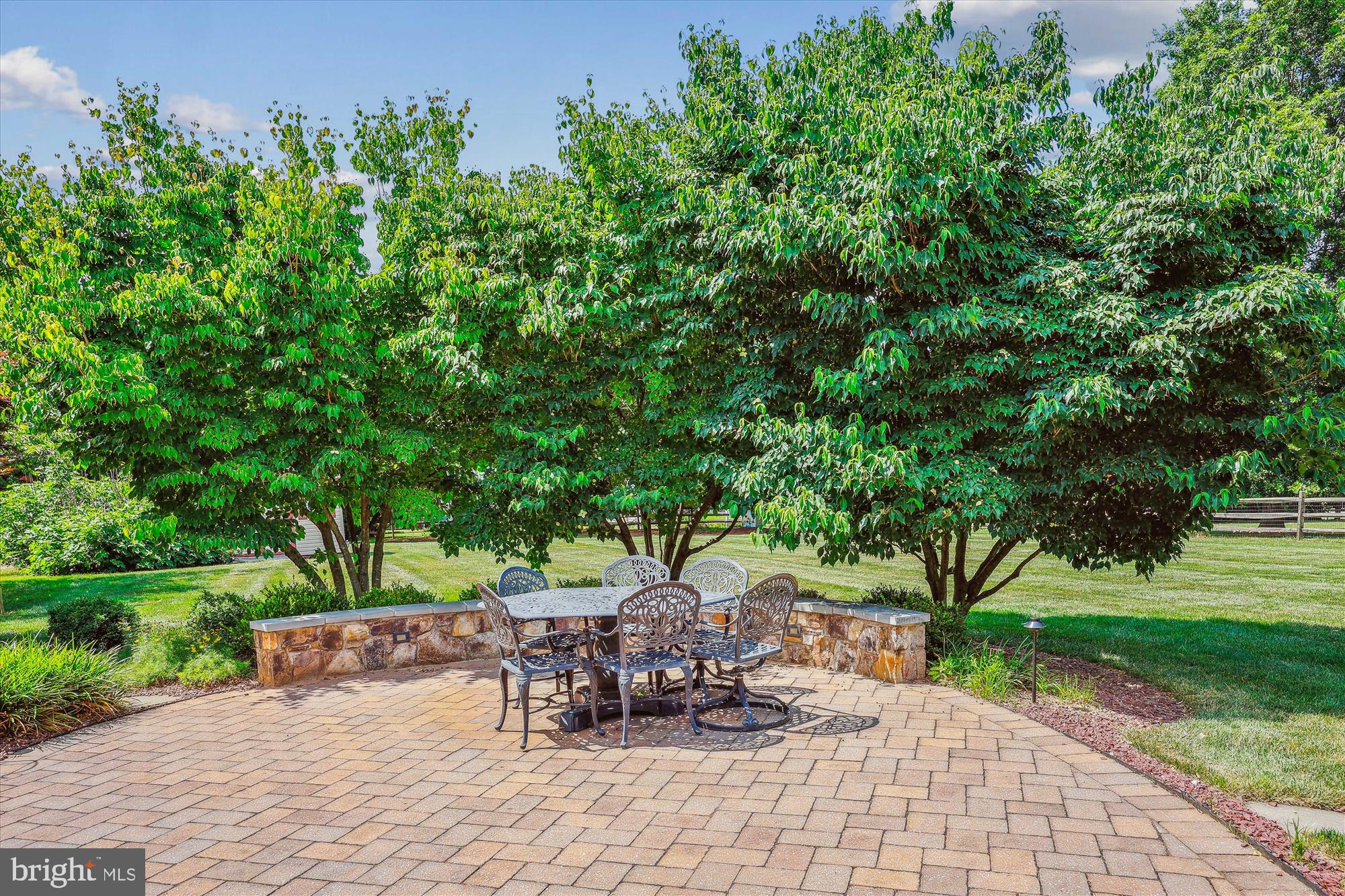 BROOKEFIELD - Residential