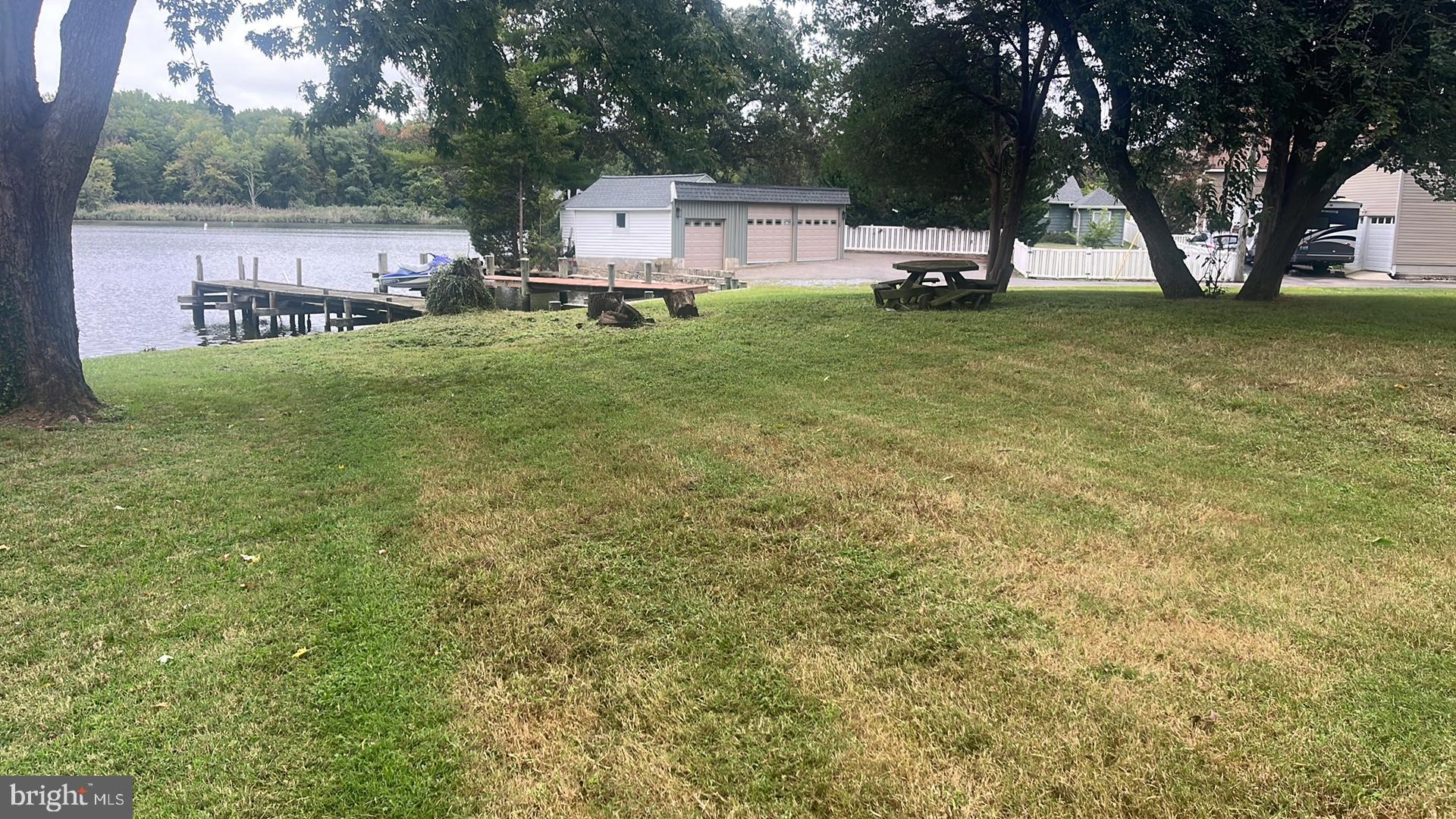 LONG POINT ON THE MAGOTHY - Residential