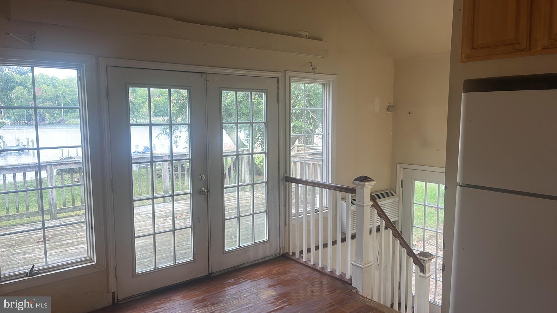 LONG POINT ON THE MAGOTHY - Residential