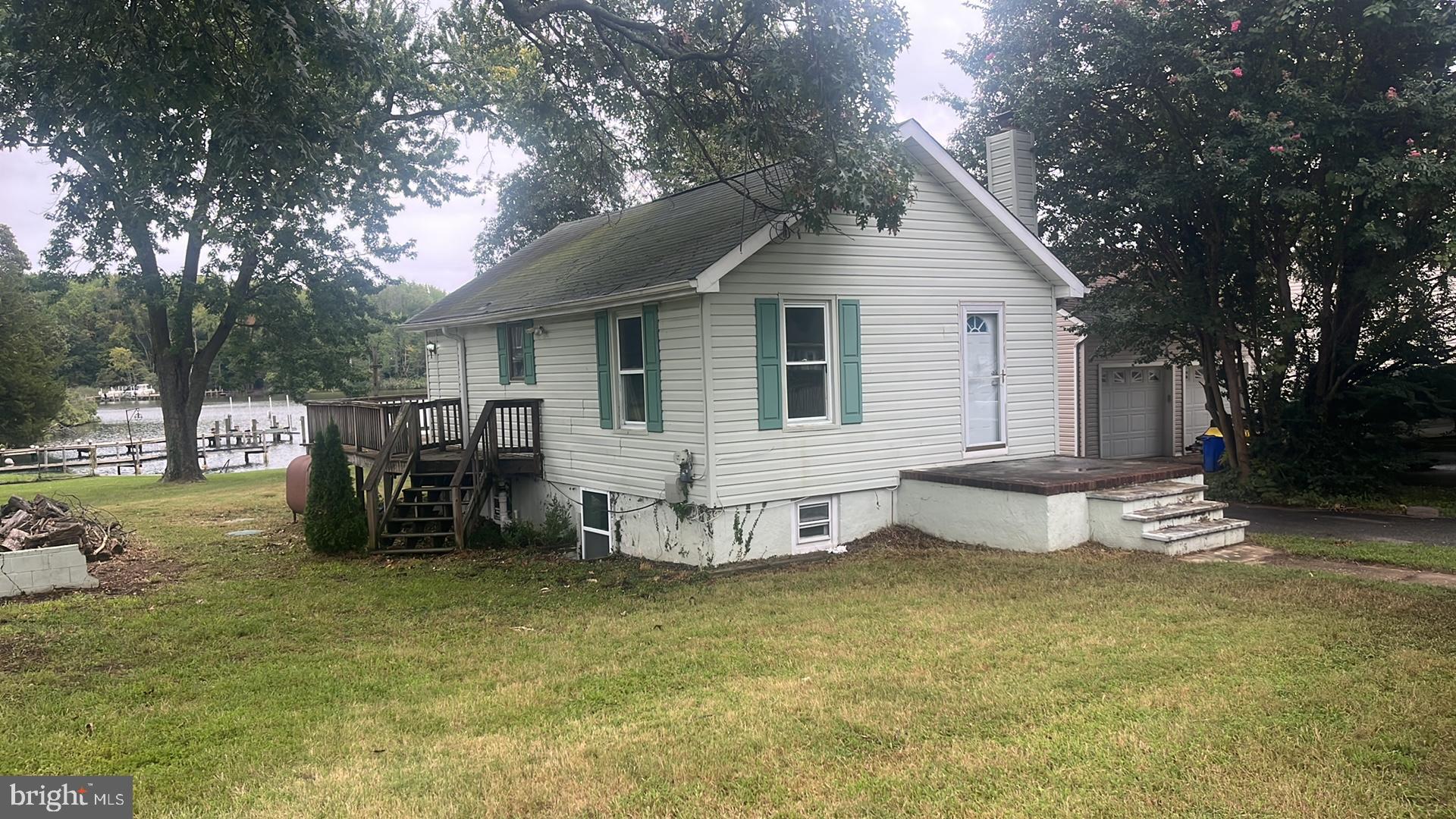 LONG POINT ON THE MAGOTHY - Residential