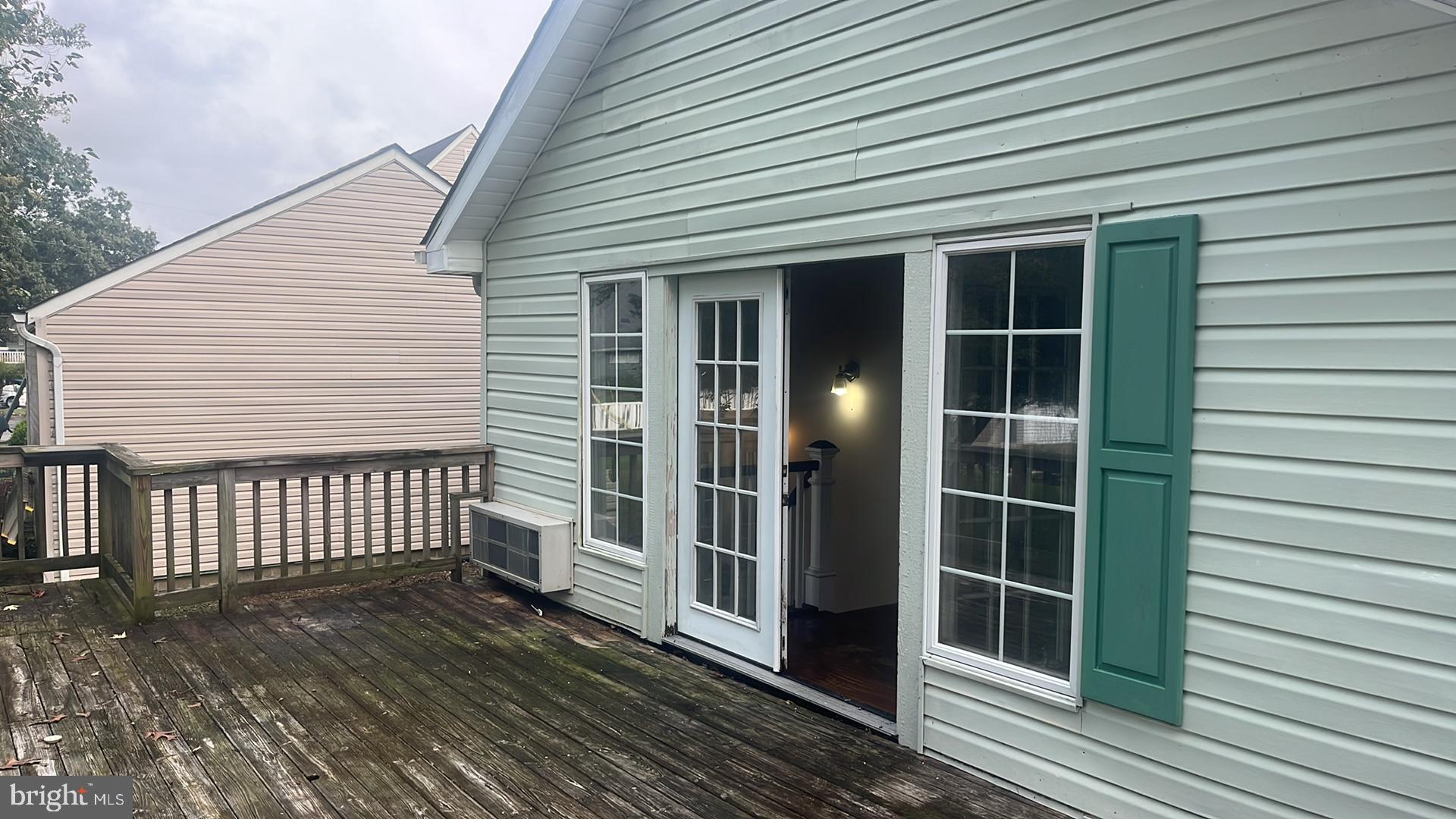 LONG POINT ON THE MAGOTHY - Residential