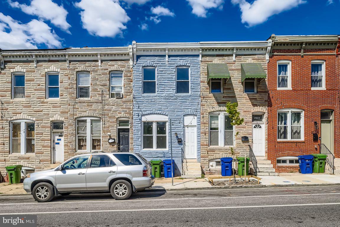 BROADWAY EAST - Residential