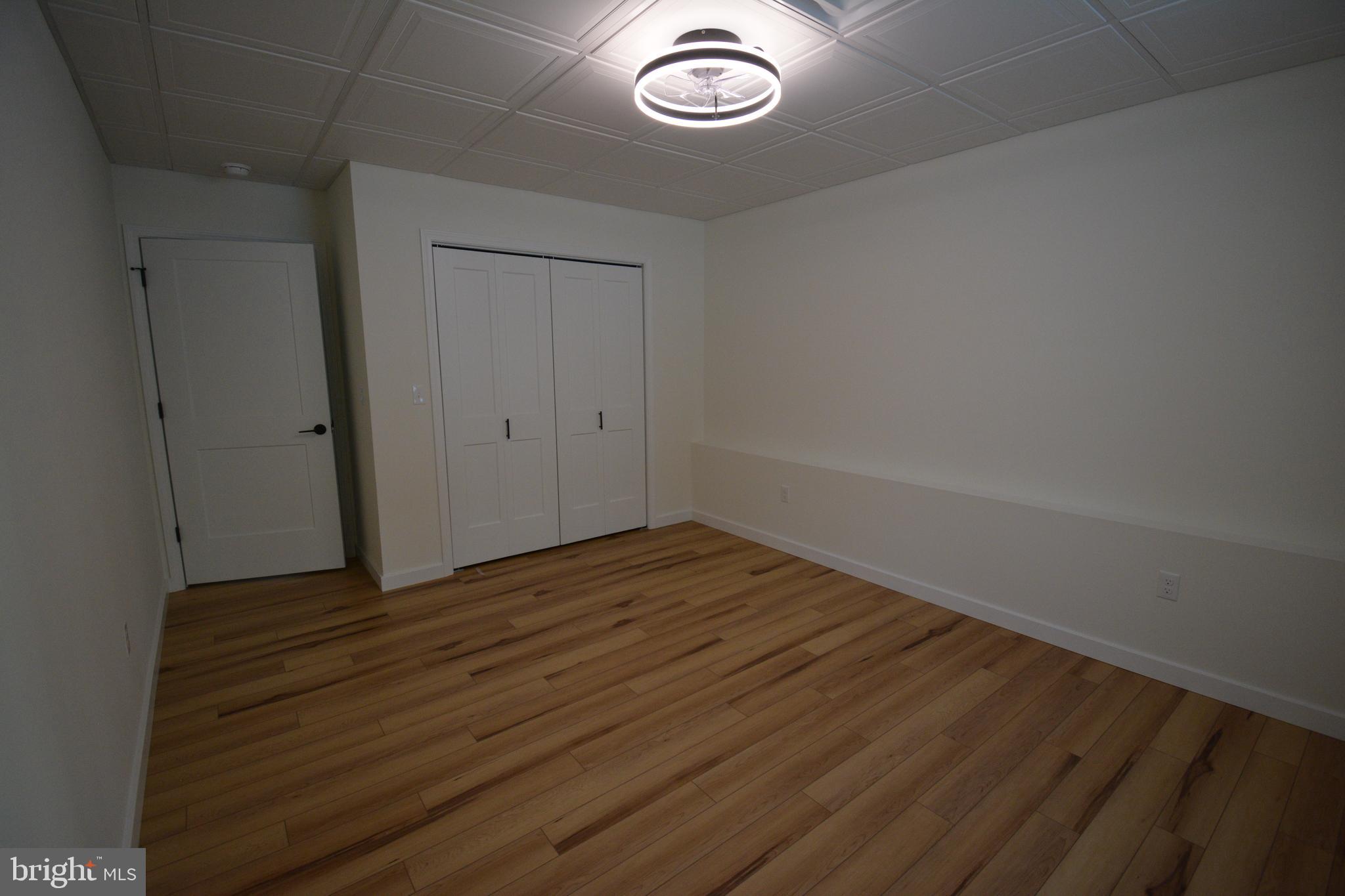 TREASURE LAKE - Residential