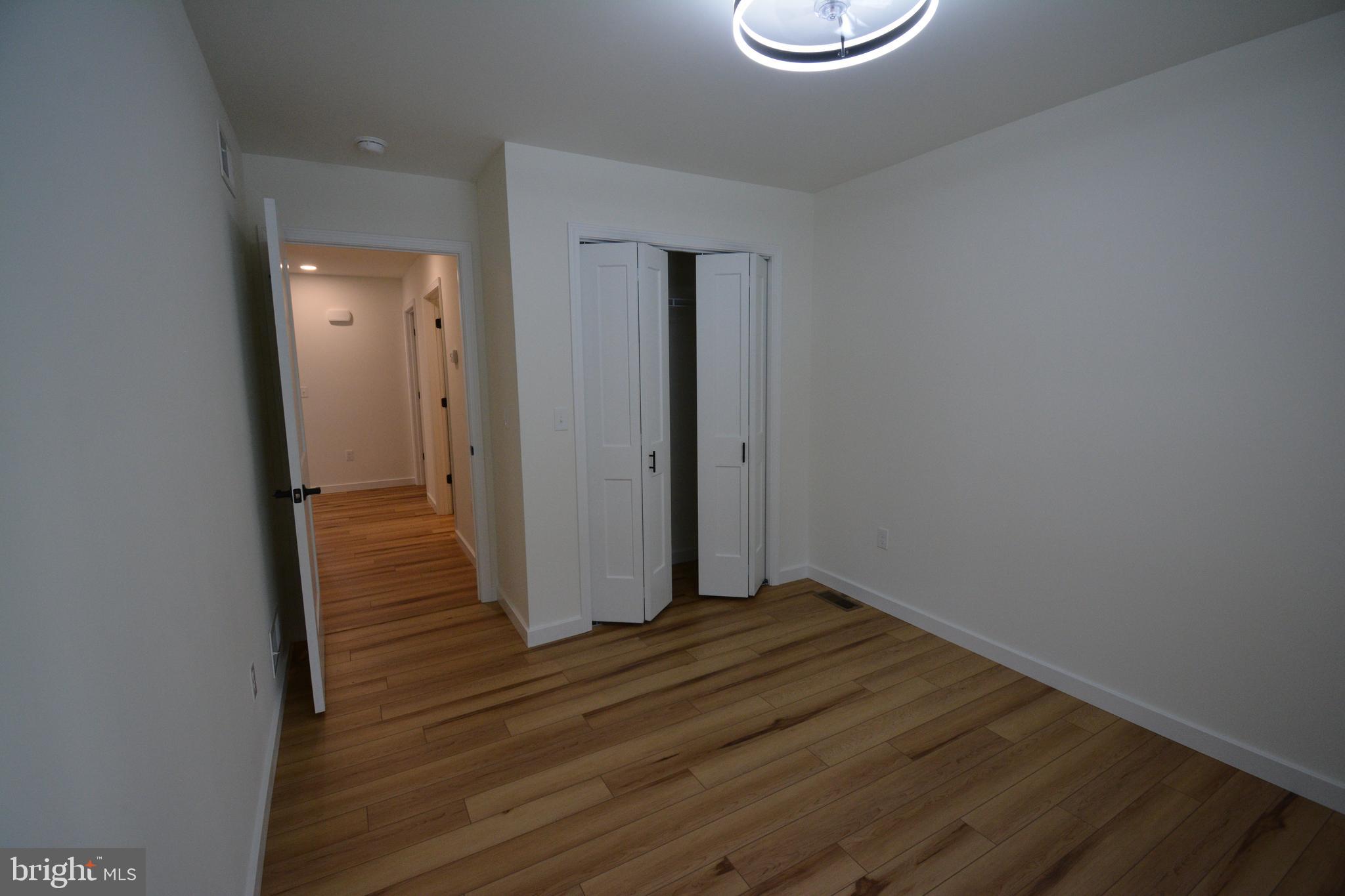 TREASURE LAKE - Residential