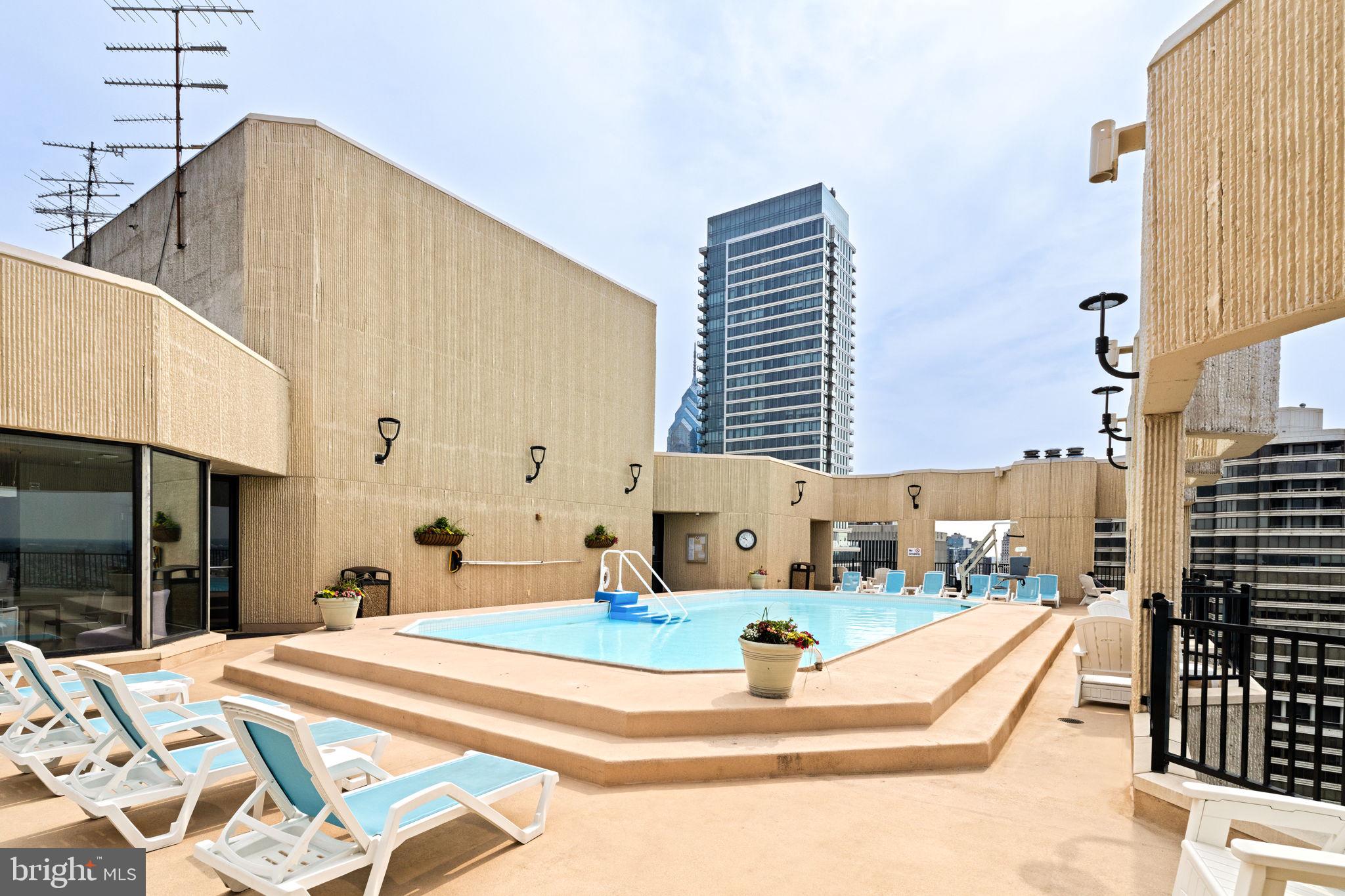 RITTENHOUSE SQUARE - Residential