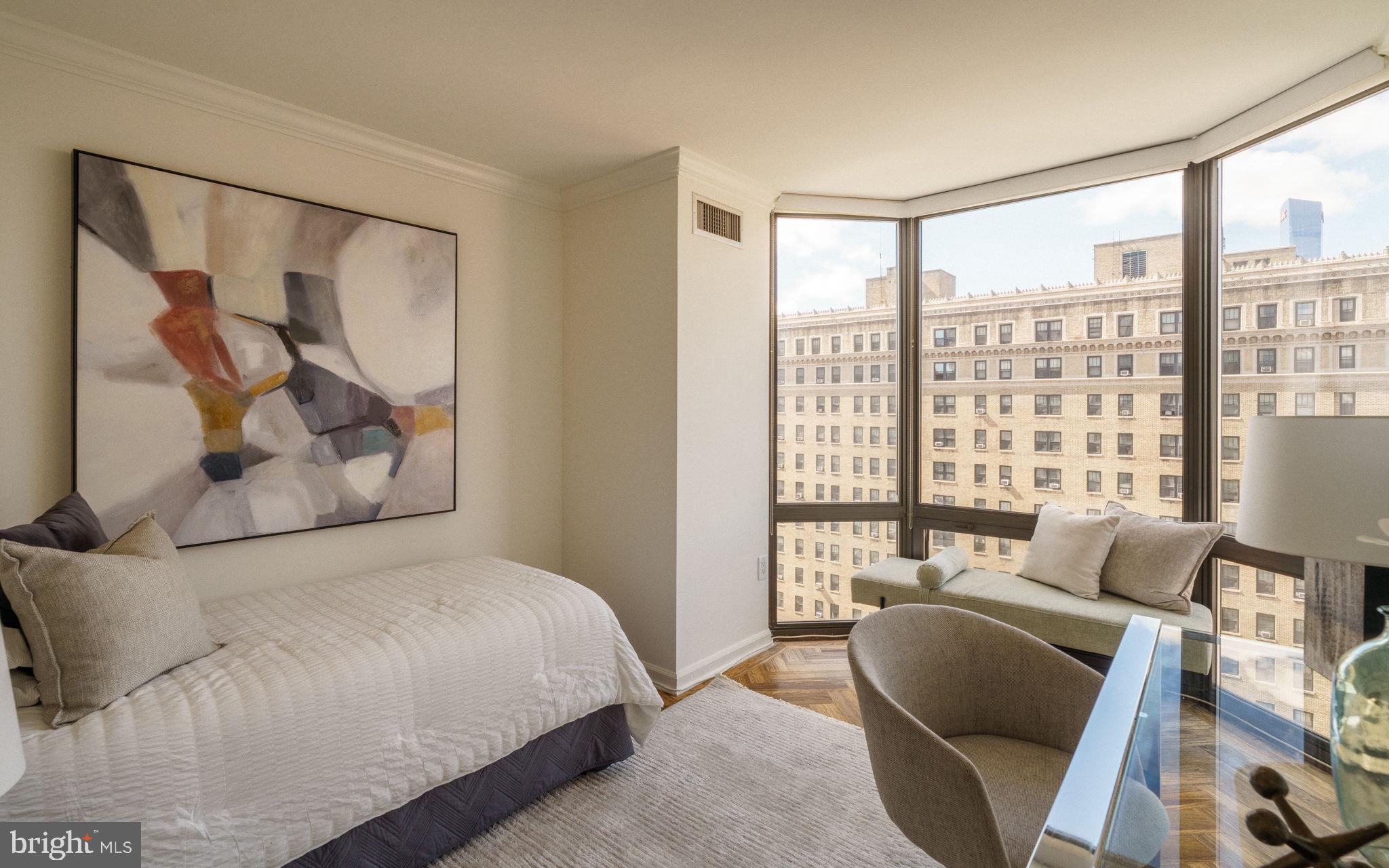 RITTENHOUSE SQUARE - Residential